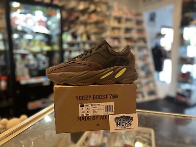 Adidas Yeezy 700 Mauve Size 9