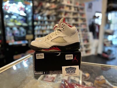 Preowned Jordan 5 Fire Red Size 8