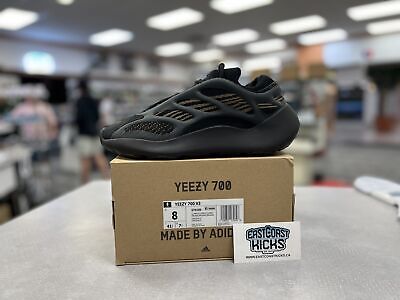 Preowned Adidas Yeezy 700 V3 Clay Brown Size 8