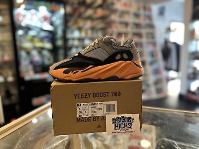 Adidas Yeezy 700 Wash Orange Size 5.5Y