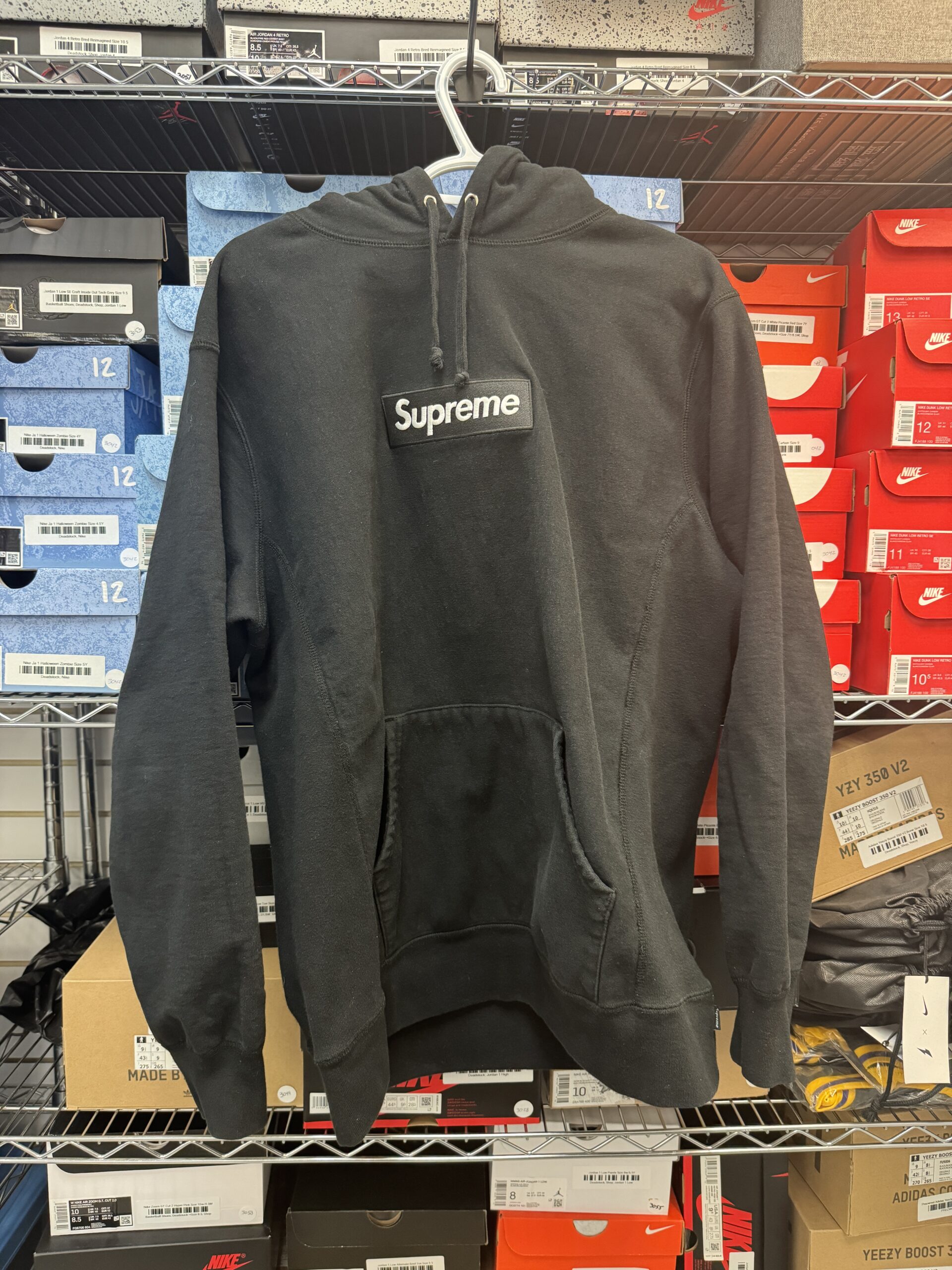Preowned Supreme Box Logo Hooded Sweatshirt Black (FW18) Size XL