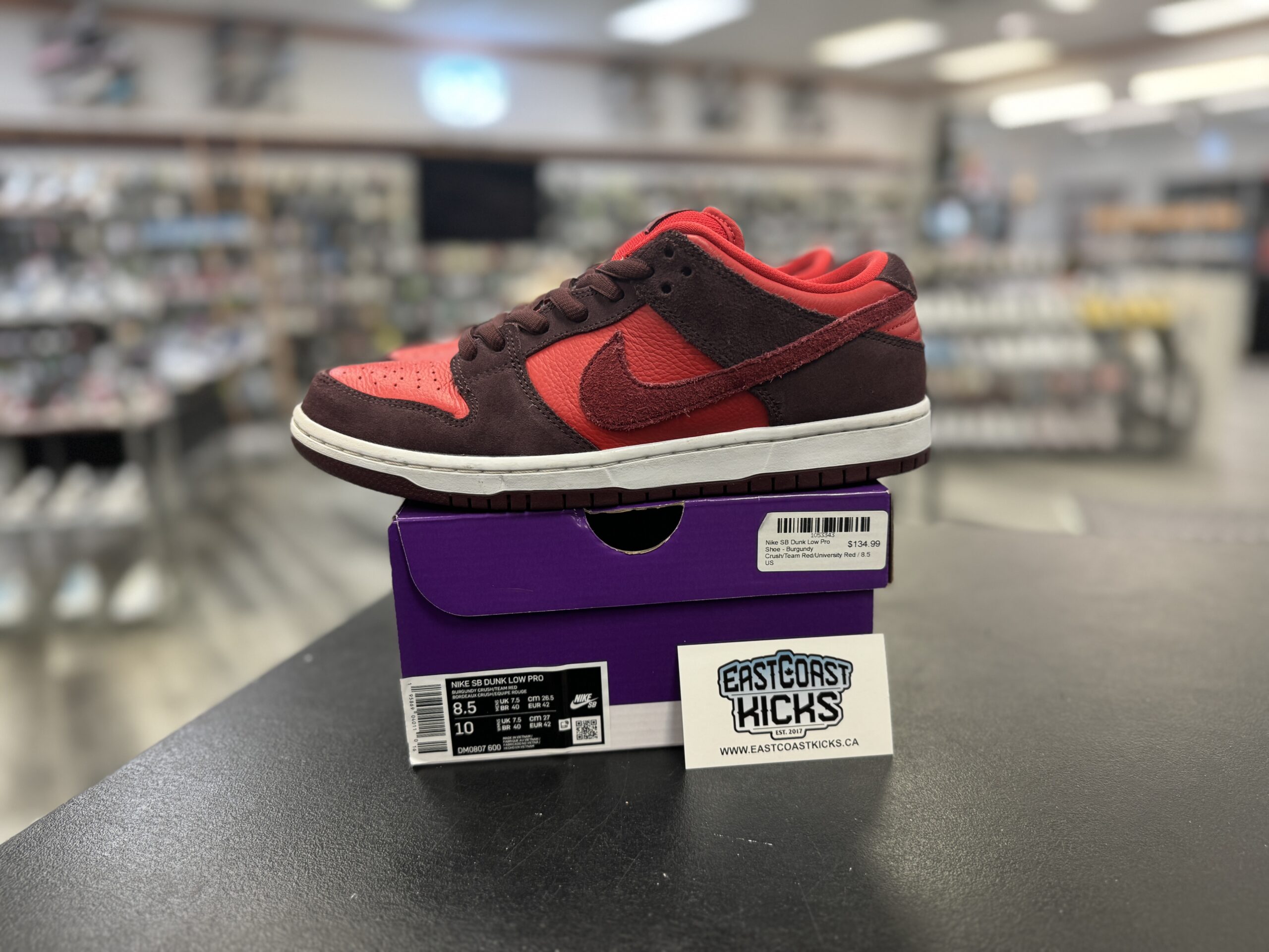 Preowned Nike SB Dunk Low Cherry Size 8.5