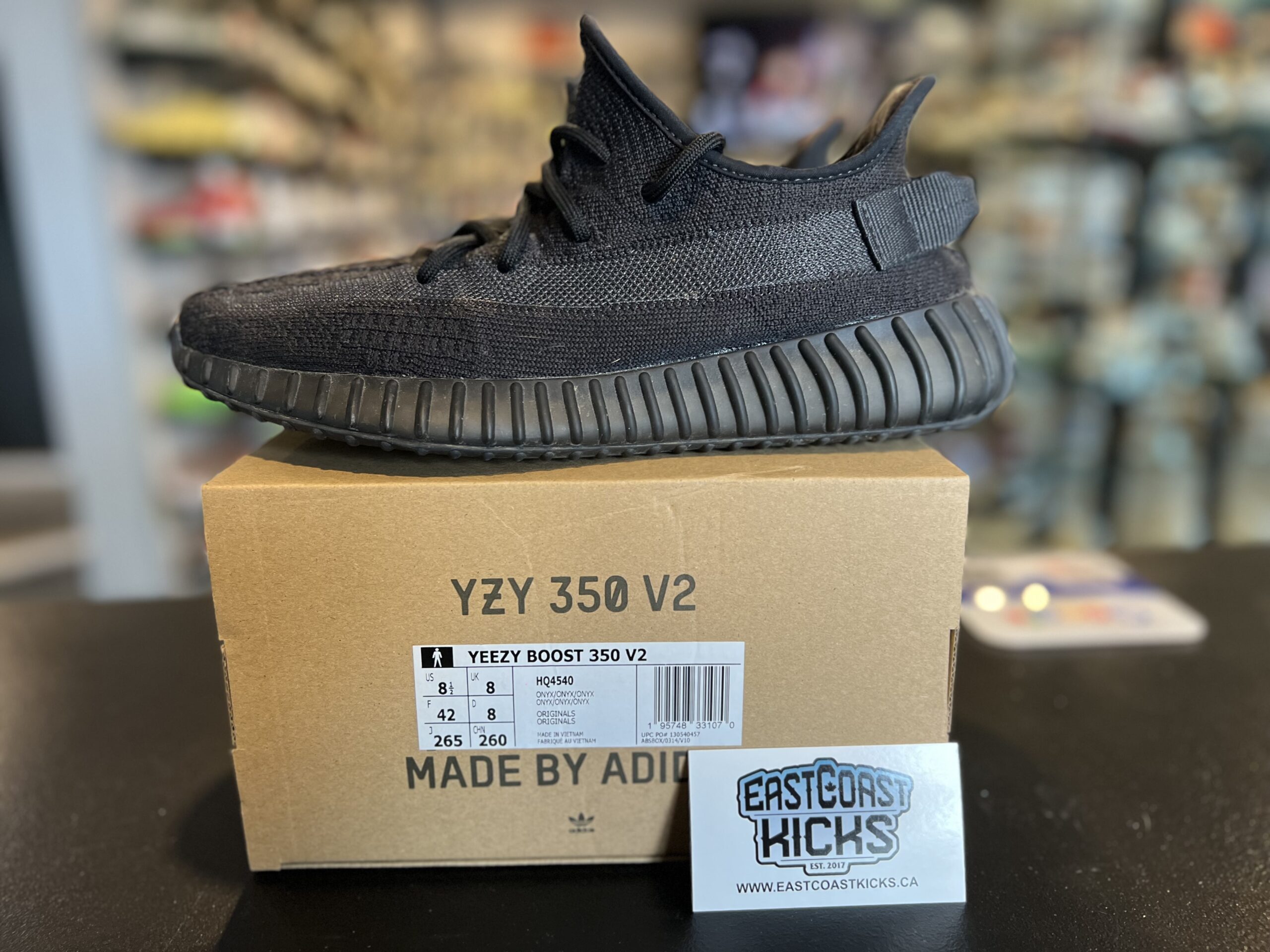 Preowned Adidas Yeezy Boost 350 V2 Onyx Size 8.5