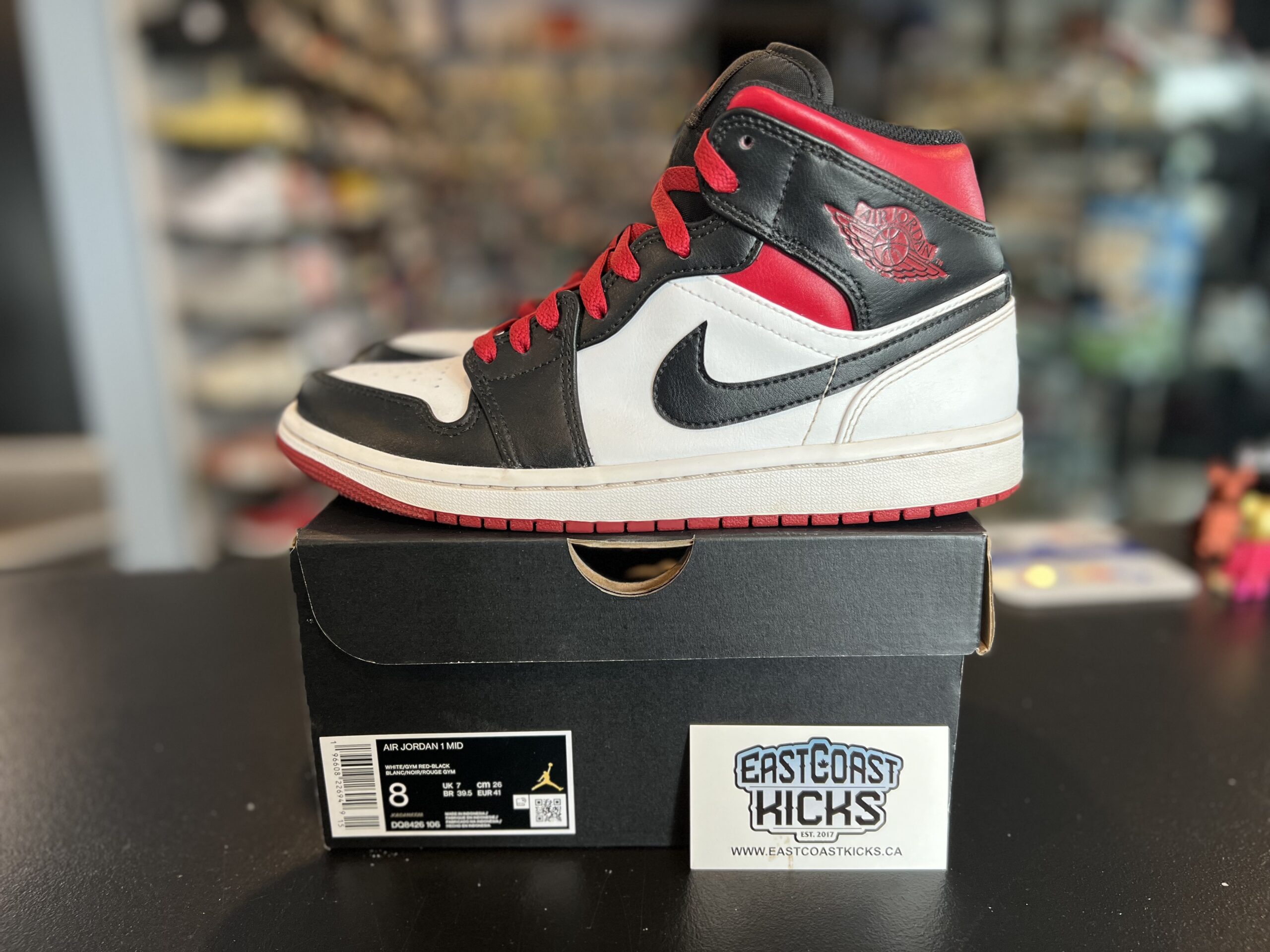Preowned Jordan 1 Mid Gym Red Black Toe Size 8