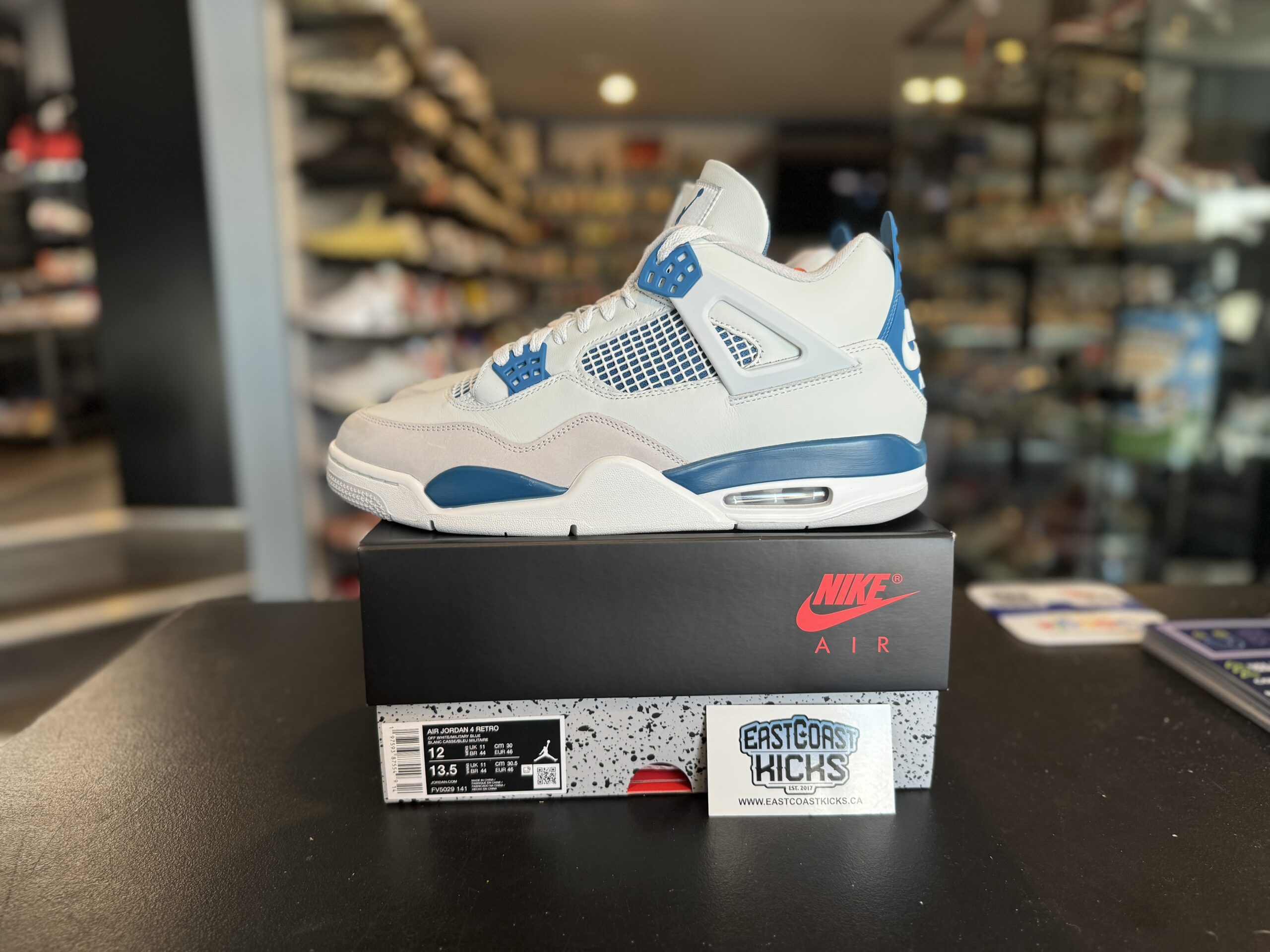 Preowned Jordan 4 Retro Military Blue Size 12