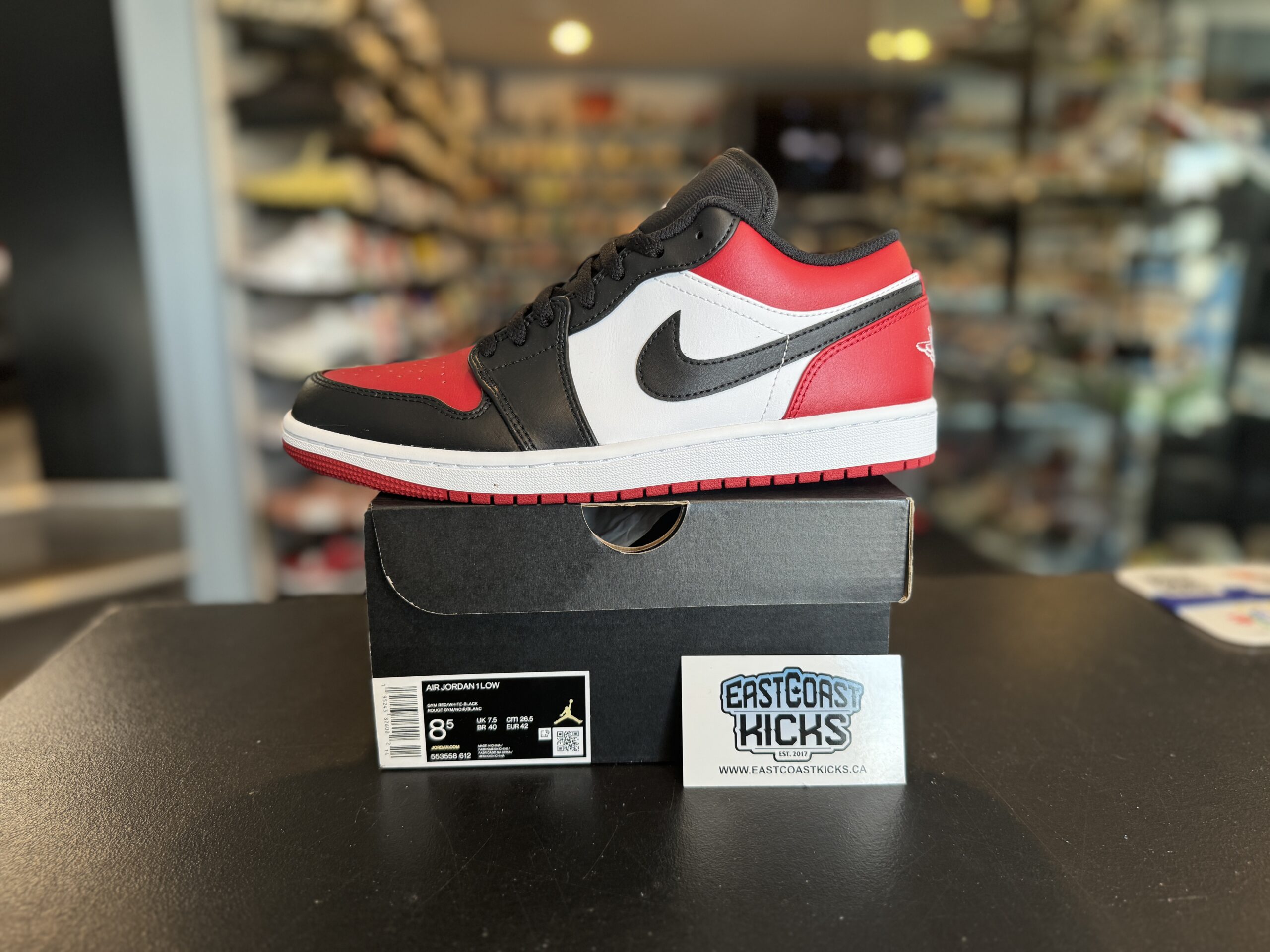 Jordan 1 Low Bred Toe Size 8.5