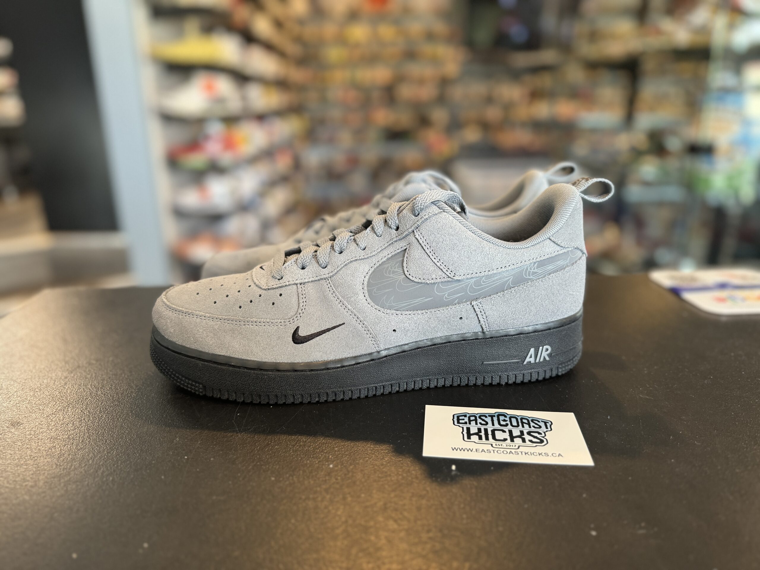 Preowned Nike Air Force 1 Low ’07 LV8 Reflective Swoosh Cool Grey Size 11