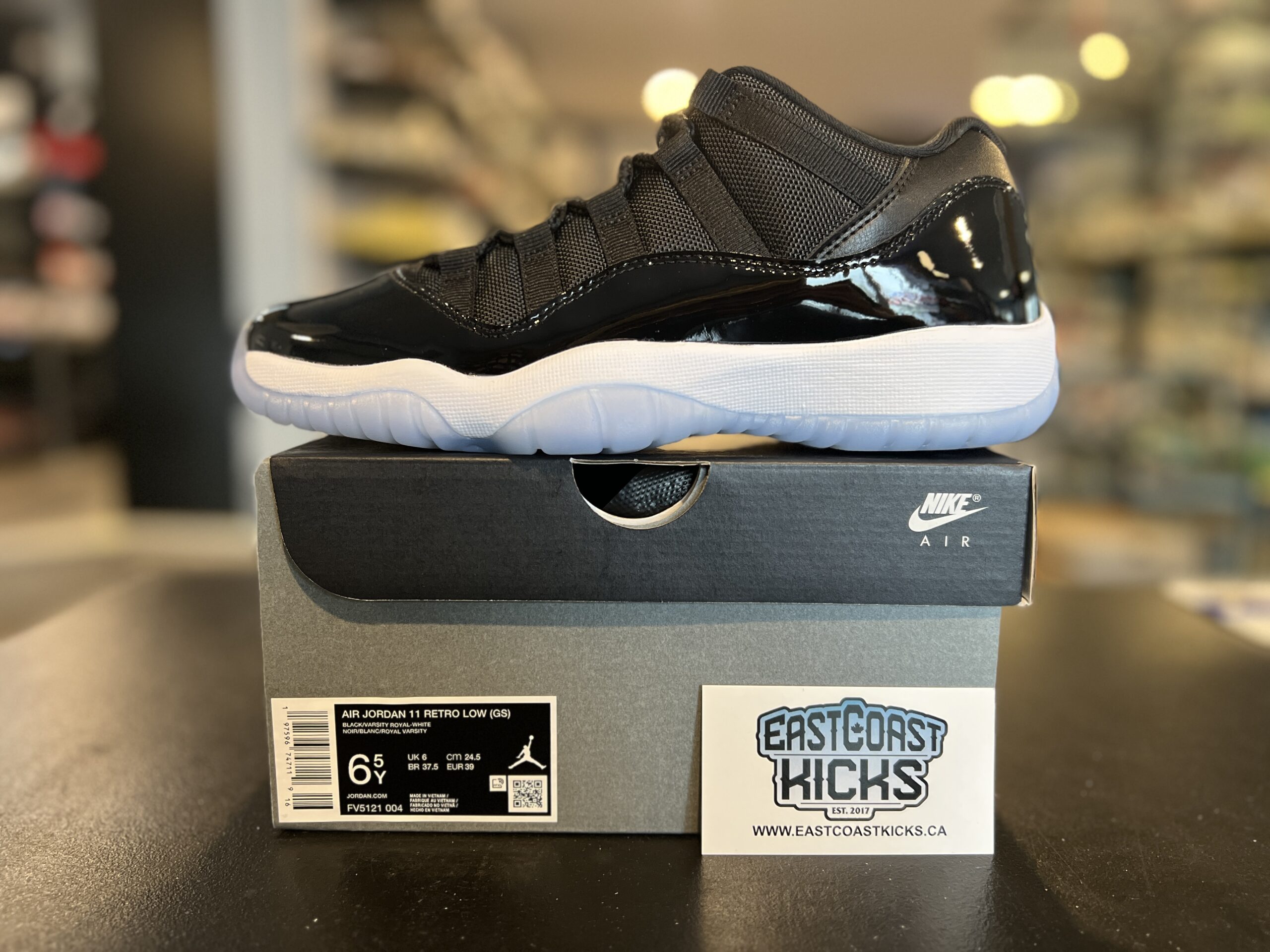 Grey space jam jordans online