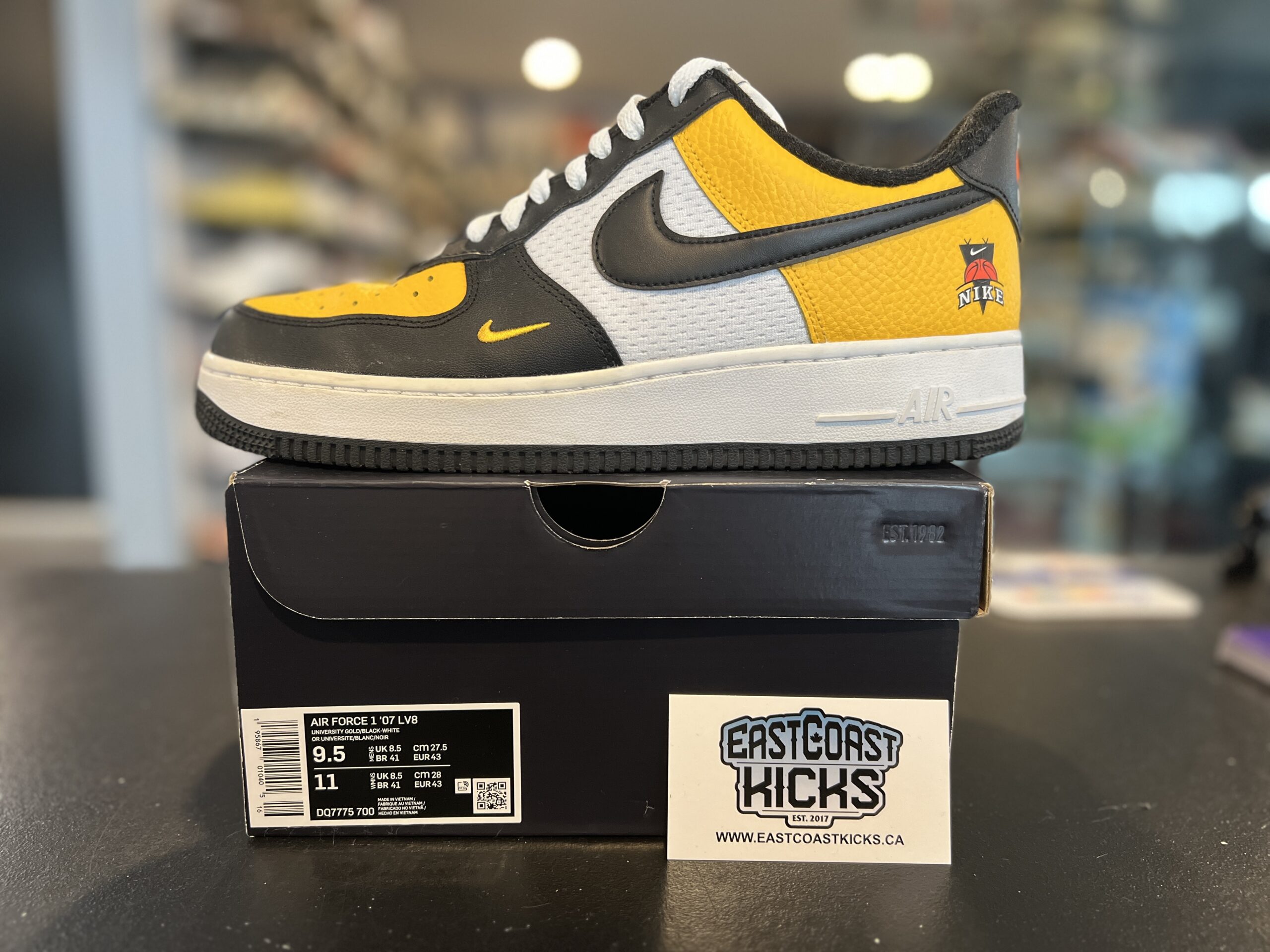 Preowned Nike Air Force 1 Low ’07 LV8 Black Gold Jersey Mesh Size 9.5