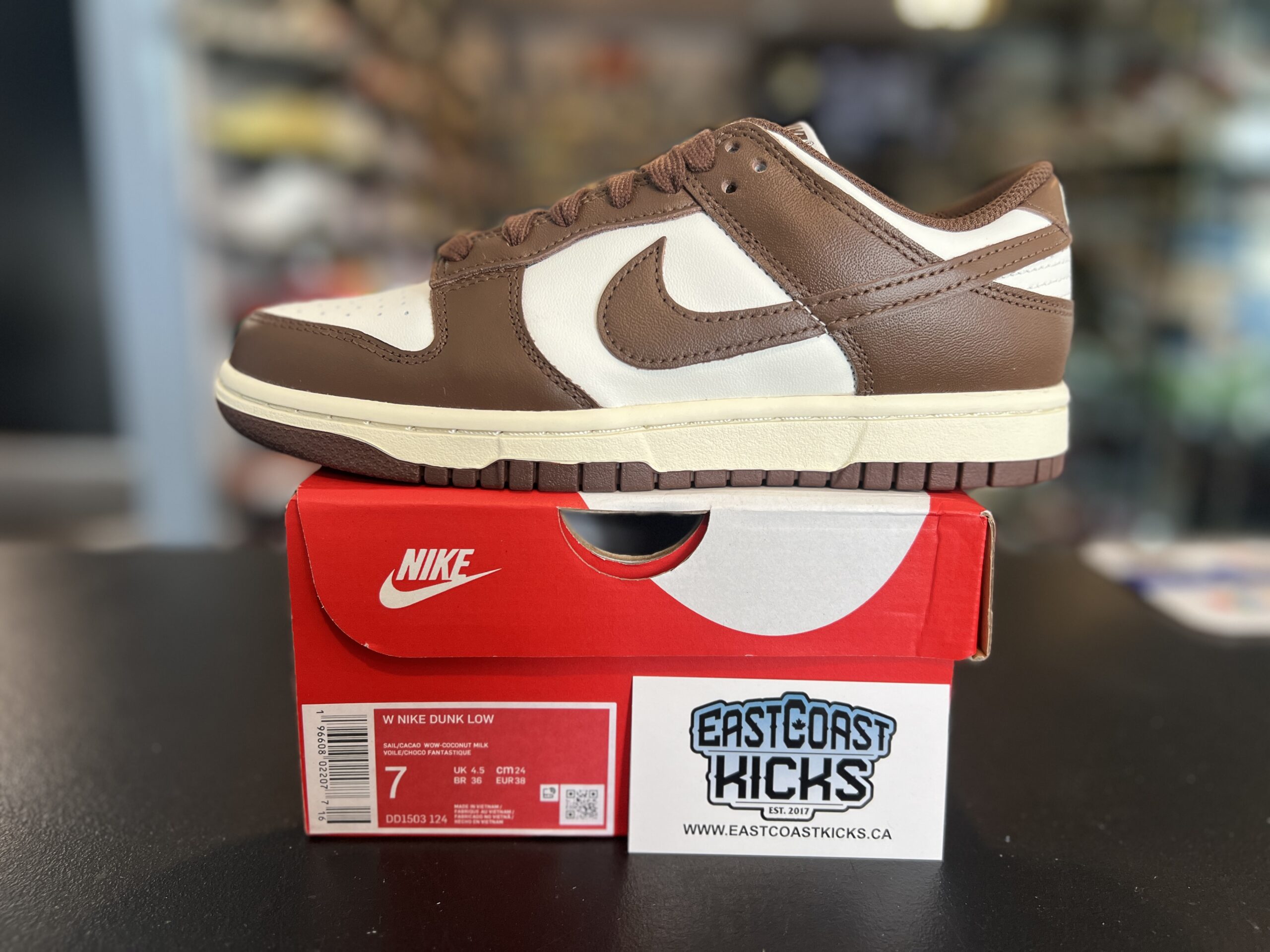 Nike Dunk Low Cacao Wow Size 7w/5.5Y