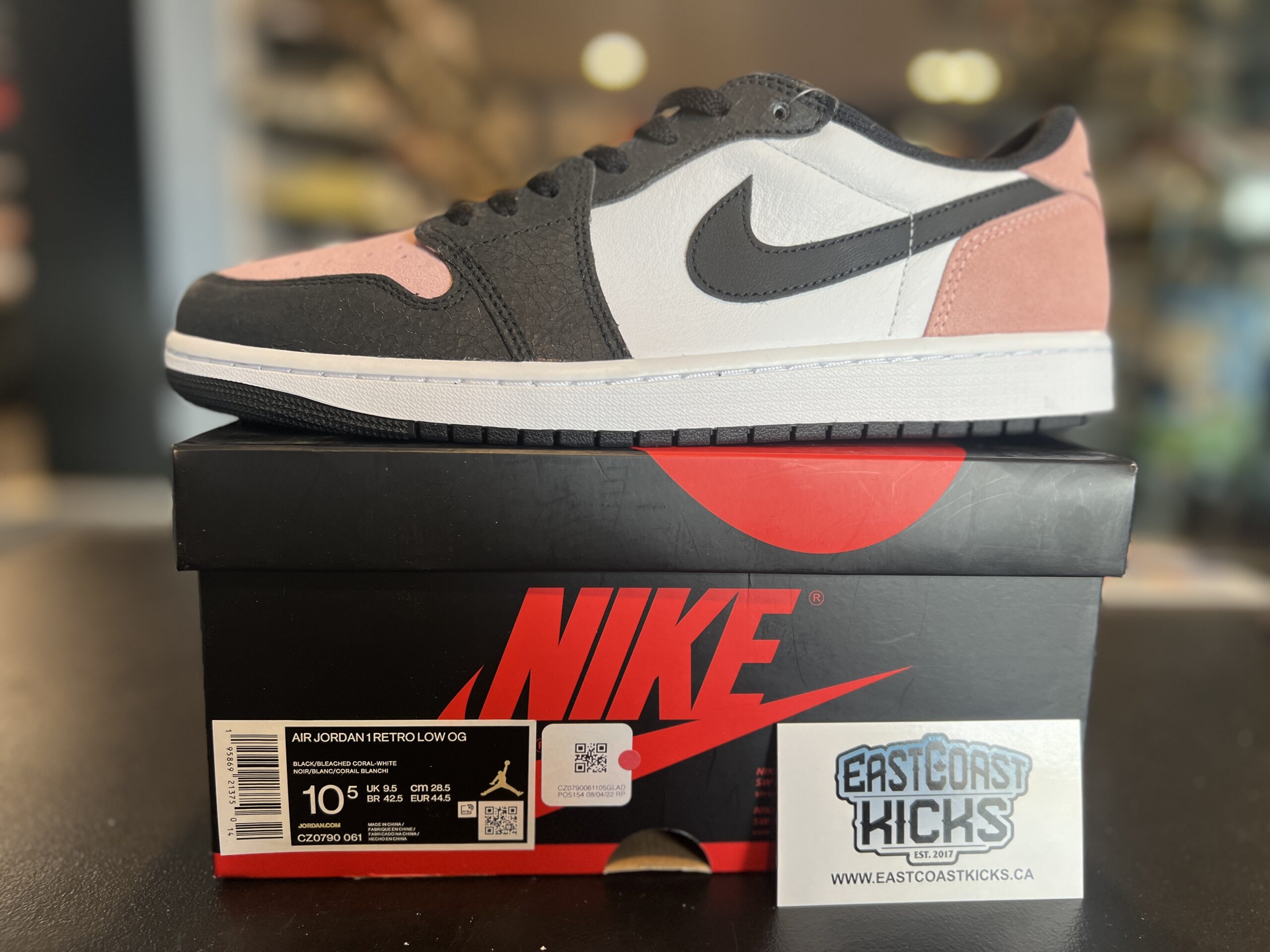 Jordan 1 Low OG Bleached Coral Size 10.5