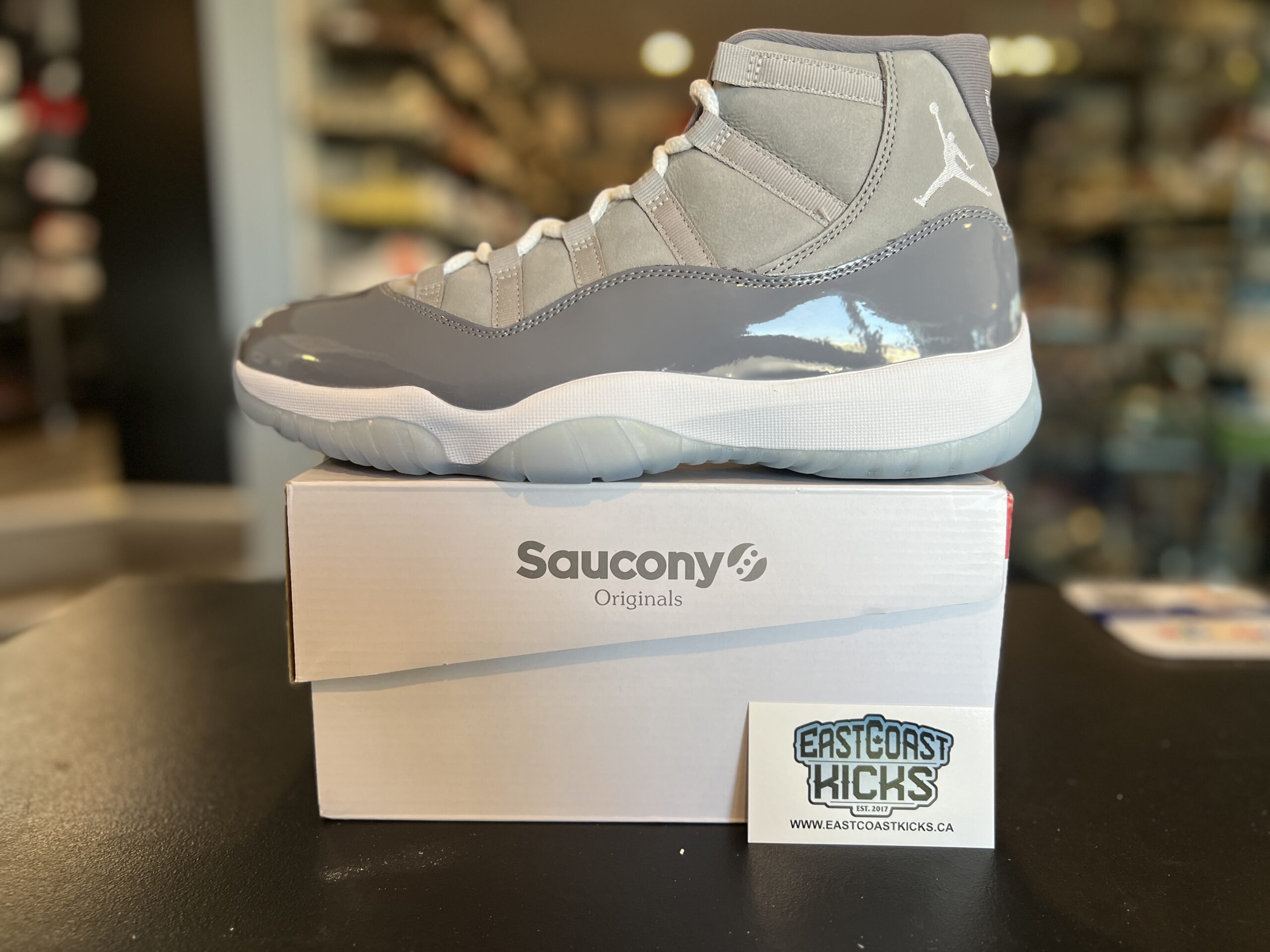 Jordan 11 Retro Cool Grey Size 11.5