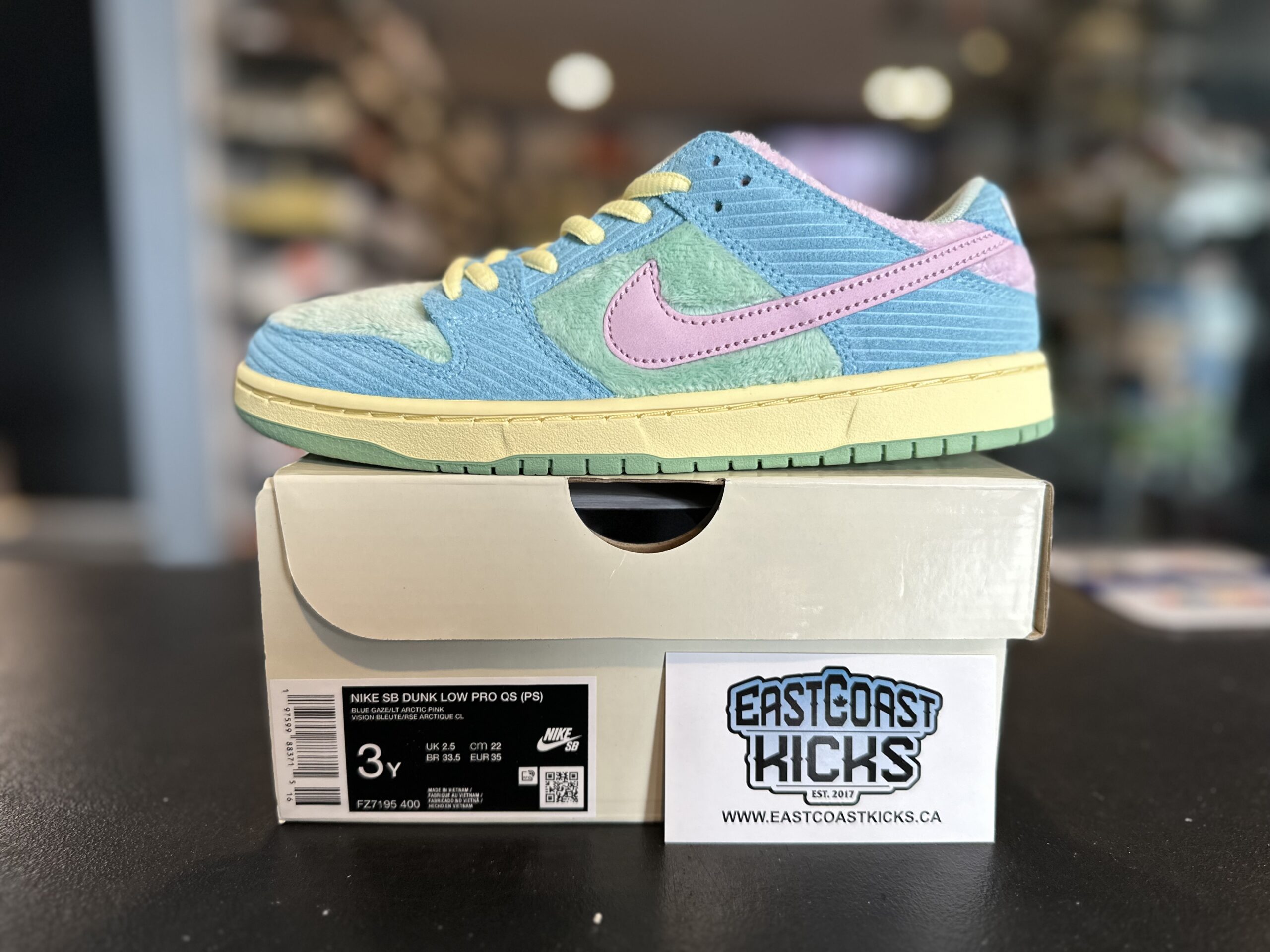 Nike SB Dunk Low Verdy Visty Size 3Y