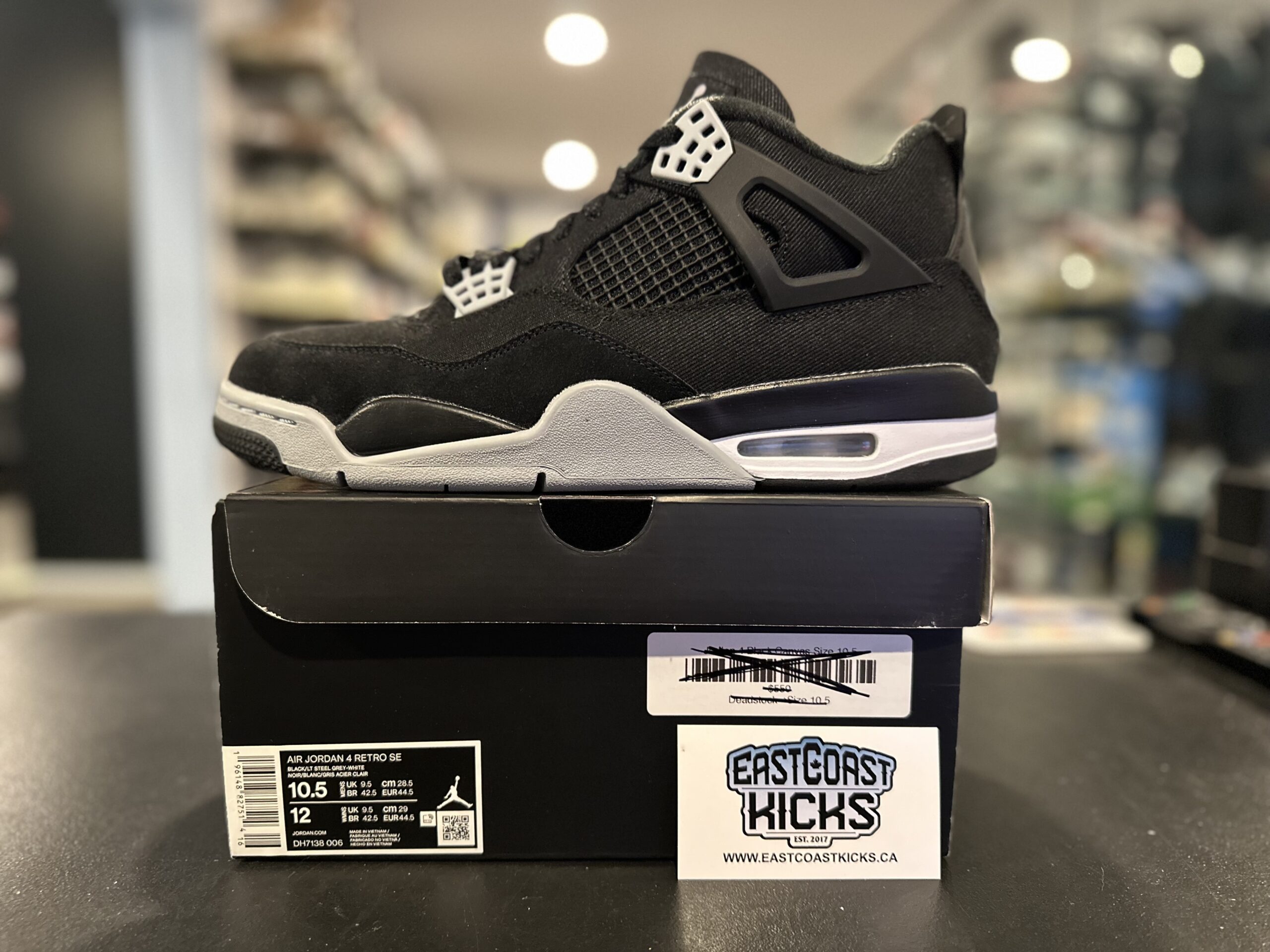 Preowned Jordan 4 Retro SE Black Canvas Size 10.5