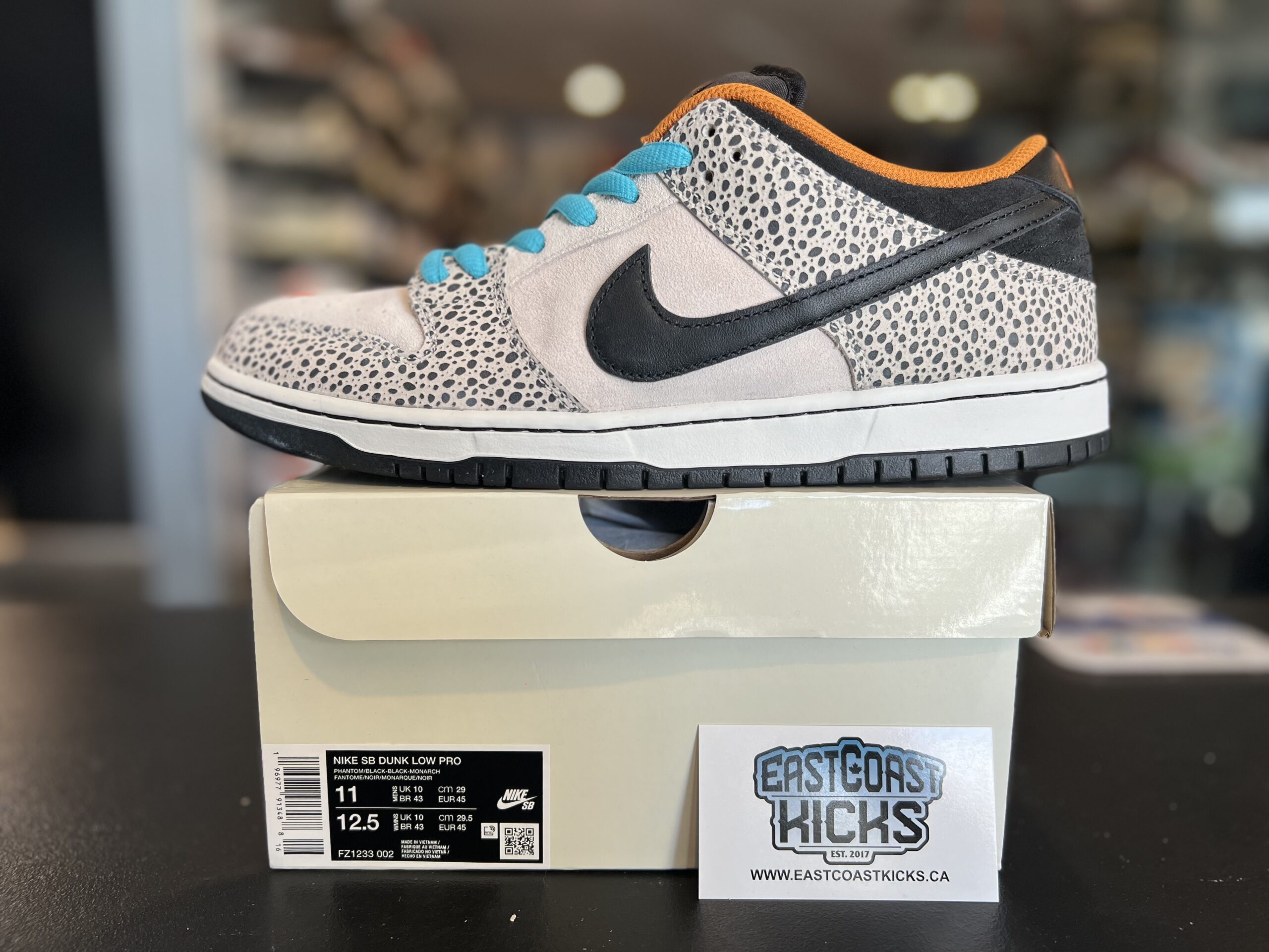 Nike SB Dunk Low Electric Pack Olympic Safari Size 11