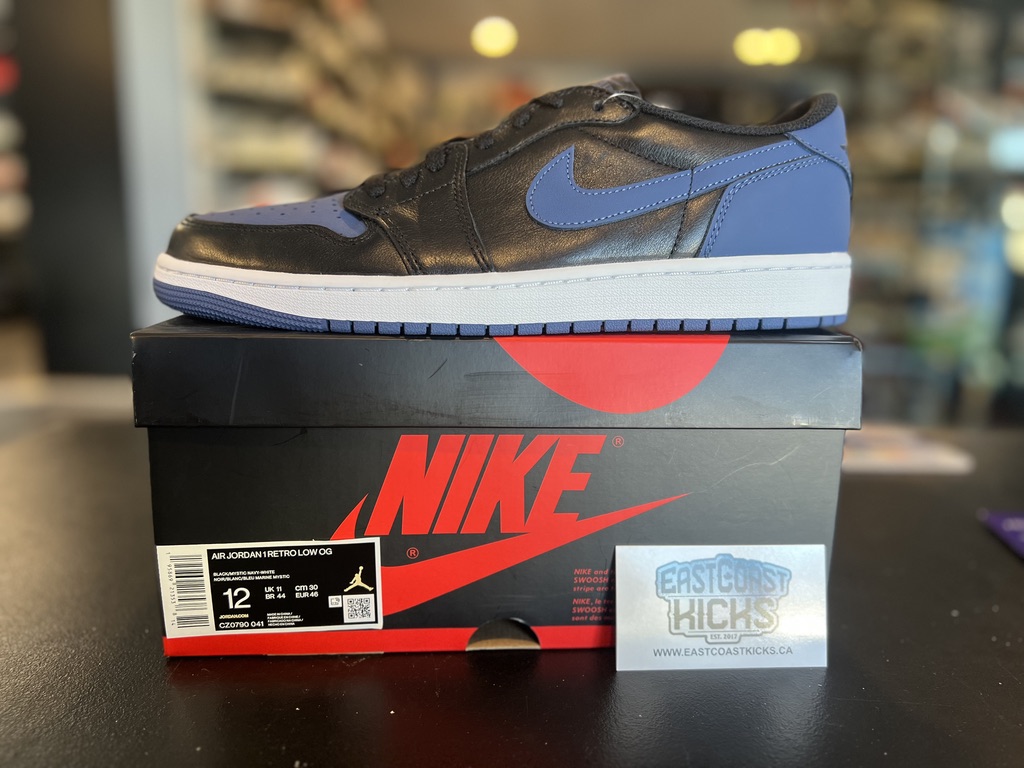 Jordan 1 Retro Low OG Mystic Navy Size 12