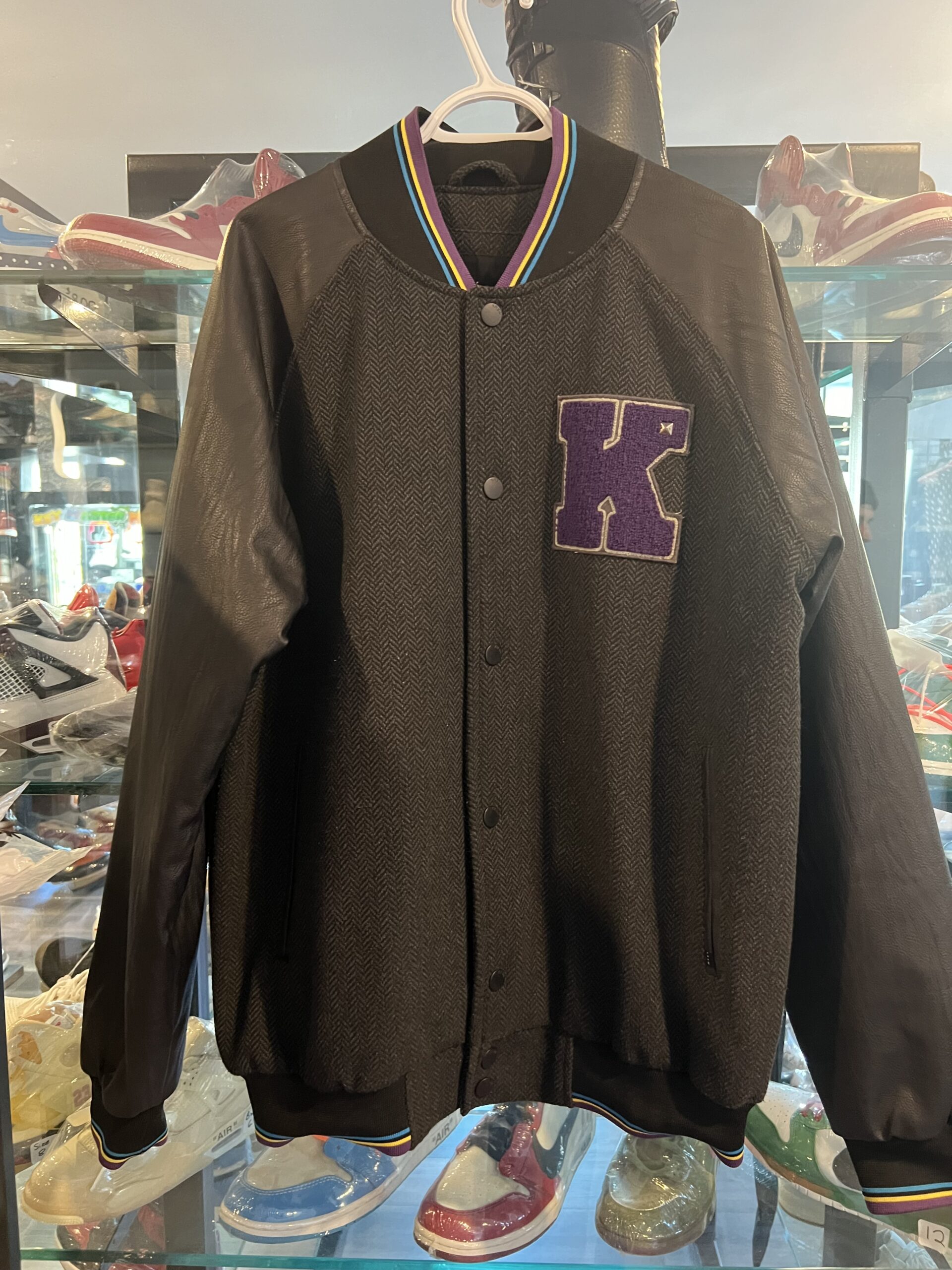 Preowned KR3W Jacket Black Purple Size XL