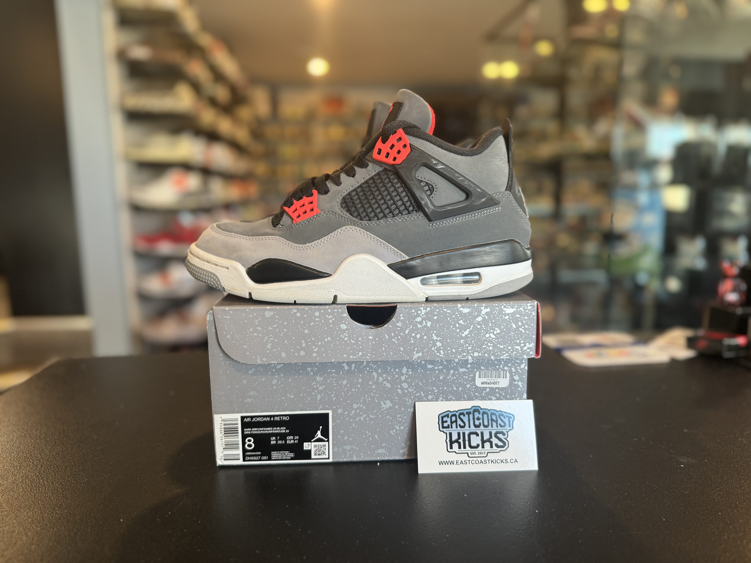 Preowned Jordan 4 Retro Infrared Size 8