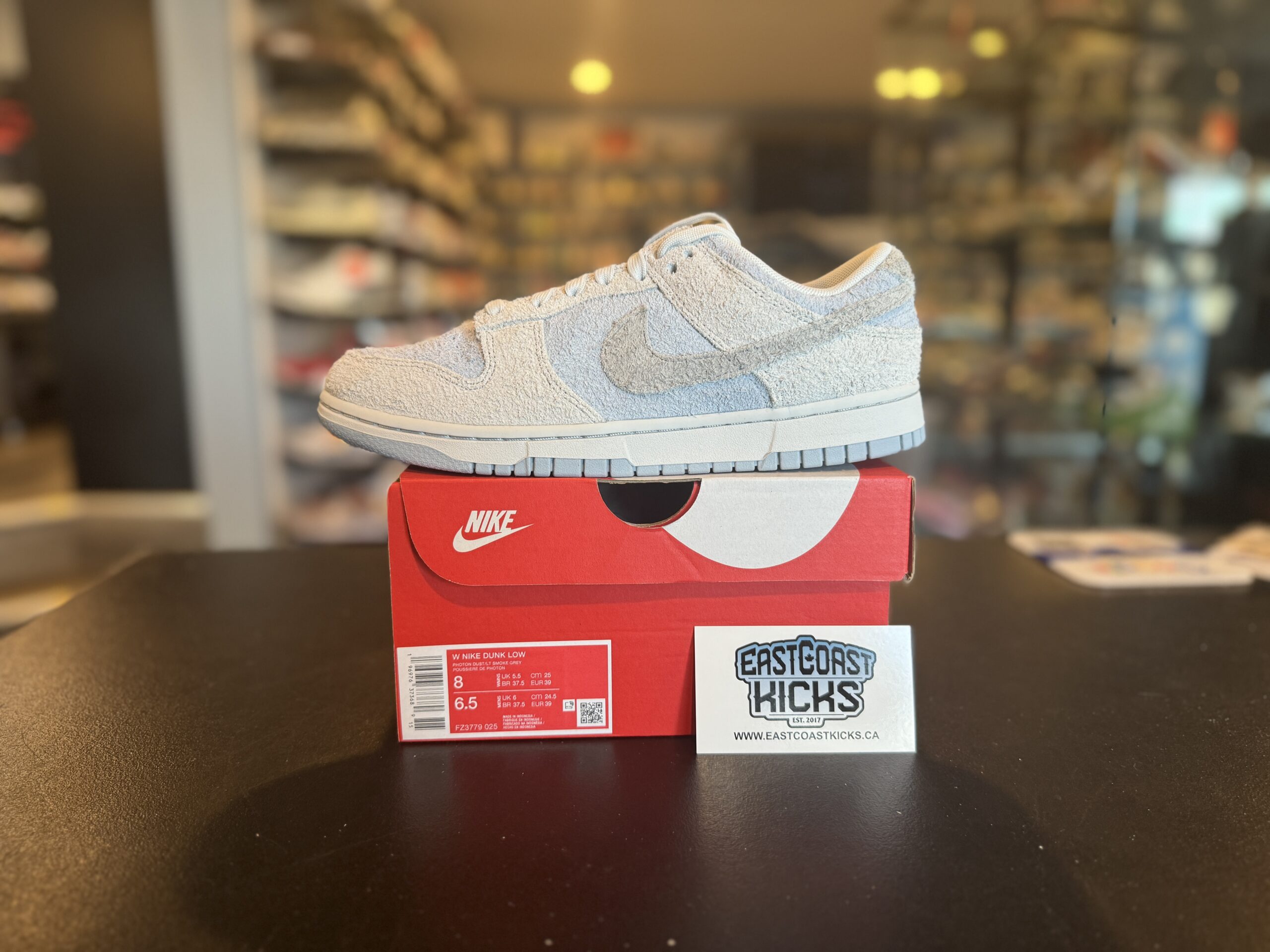 Nike Dunk Low Light Armory Blue Photon Dust Size 8w/6.5Y