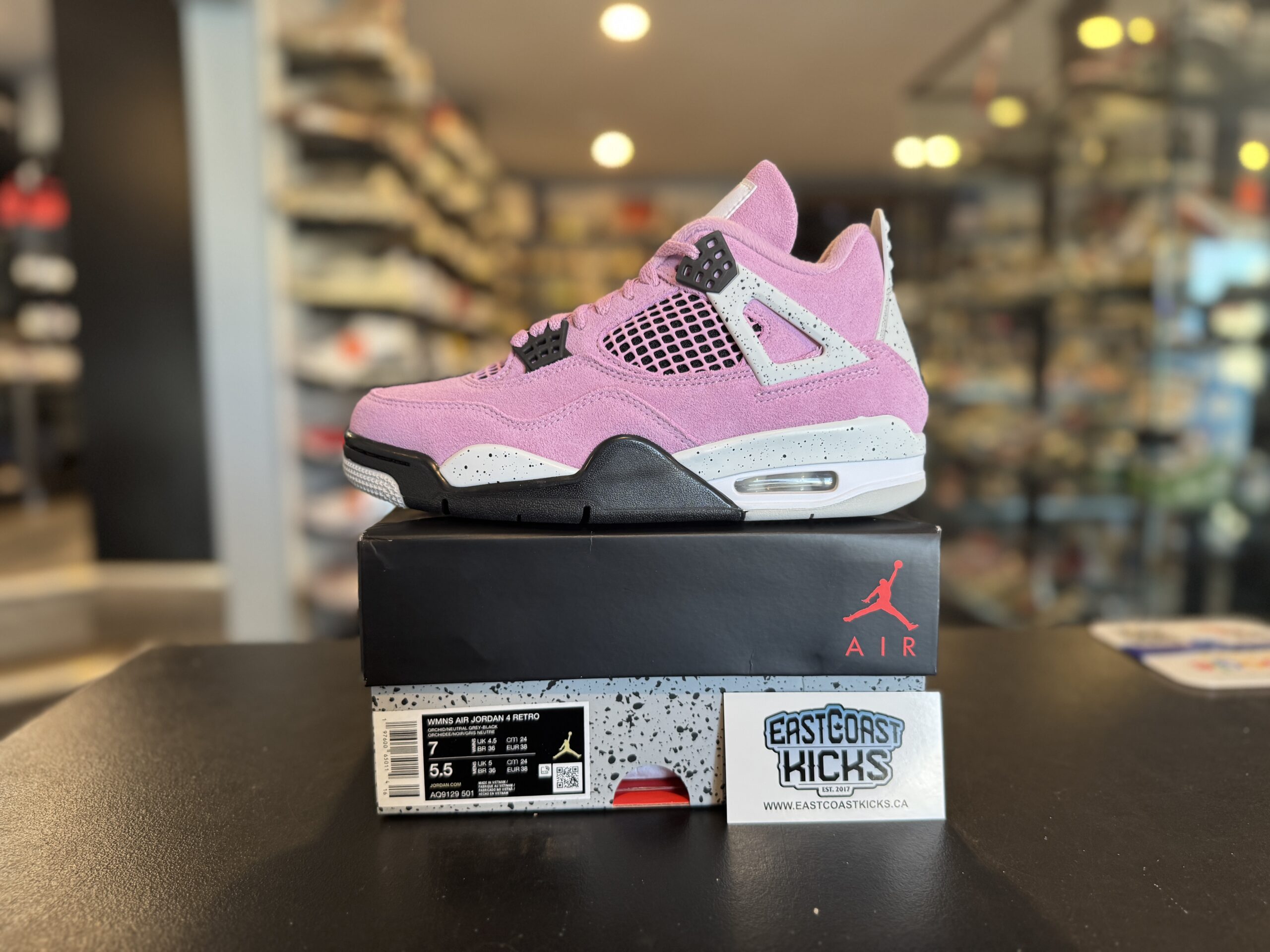 Jordan 4 Retro Orchid Size 7w/5.5Y