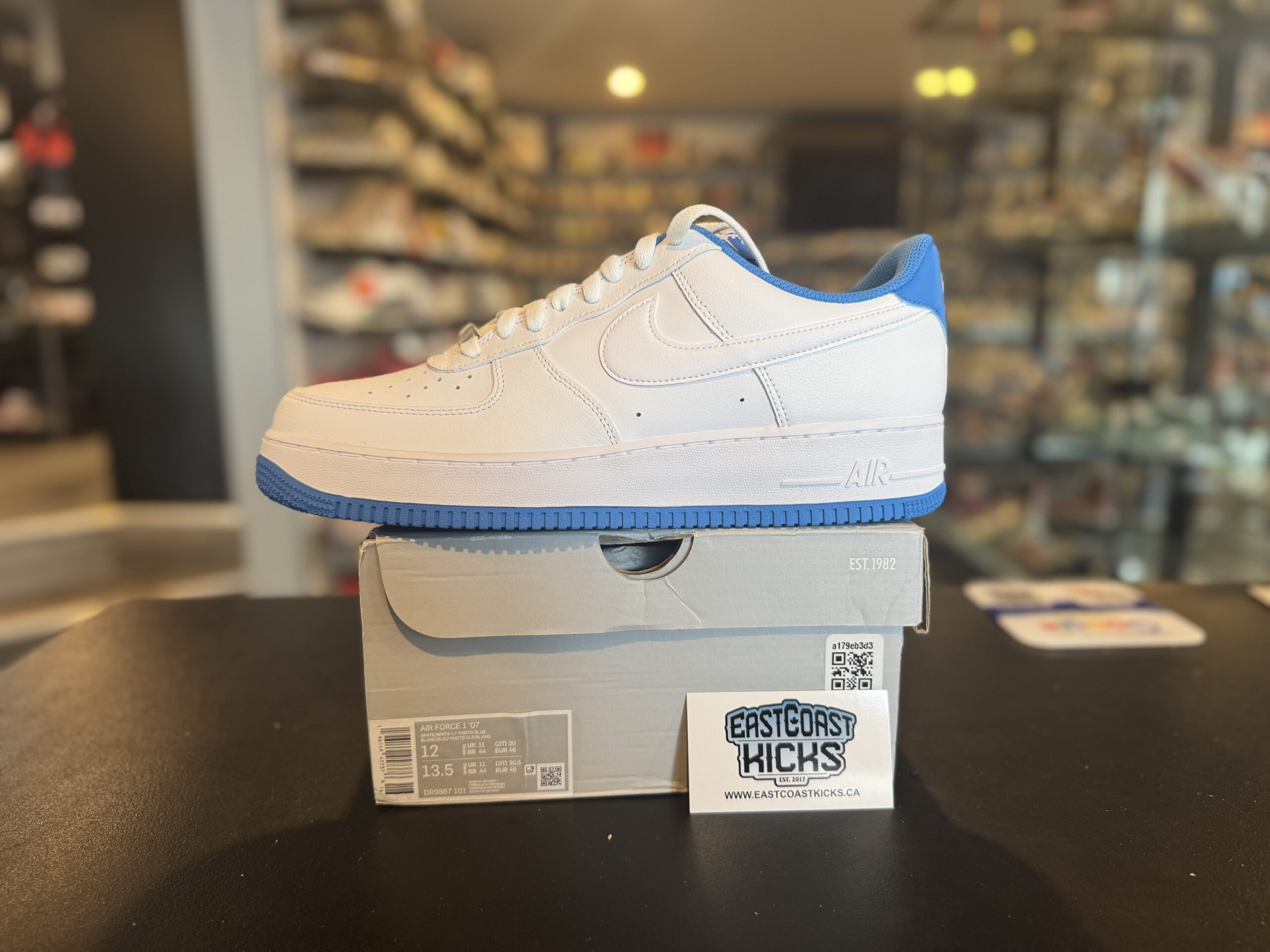 Nike Air Force 1 Low ’07 White Light Photo Blue Size 12