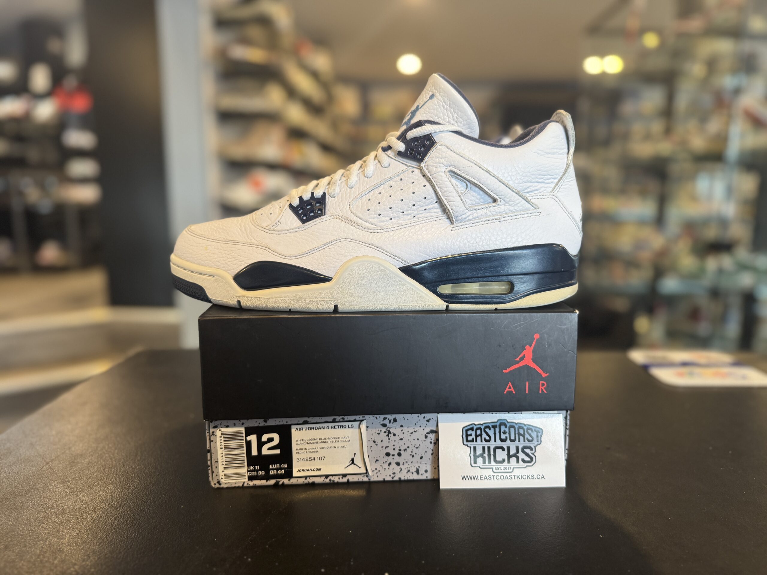 Preowned Jordan 4 Retro Columbia Size 12