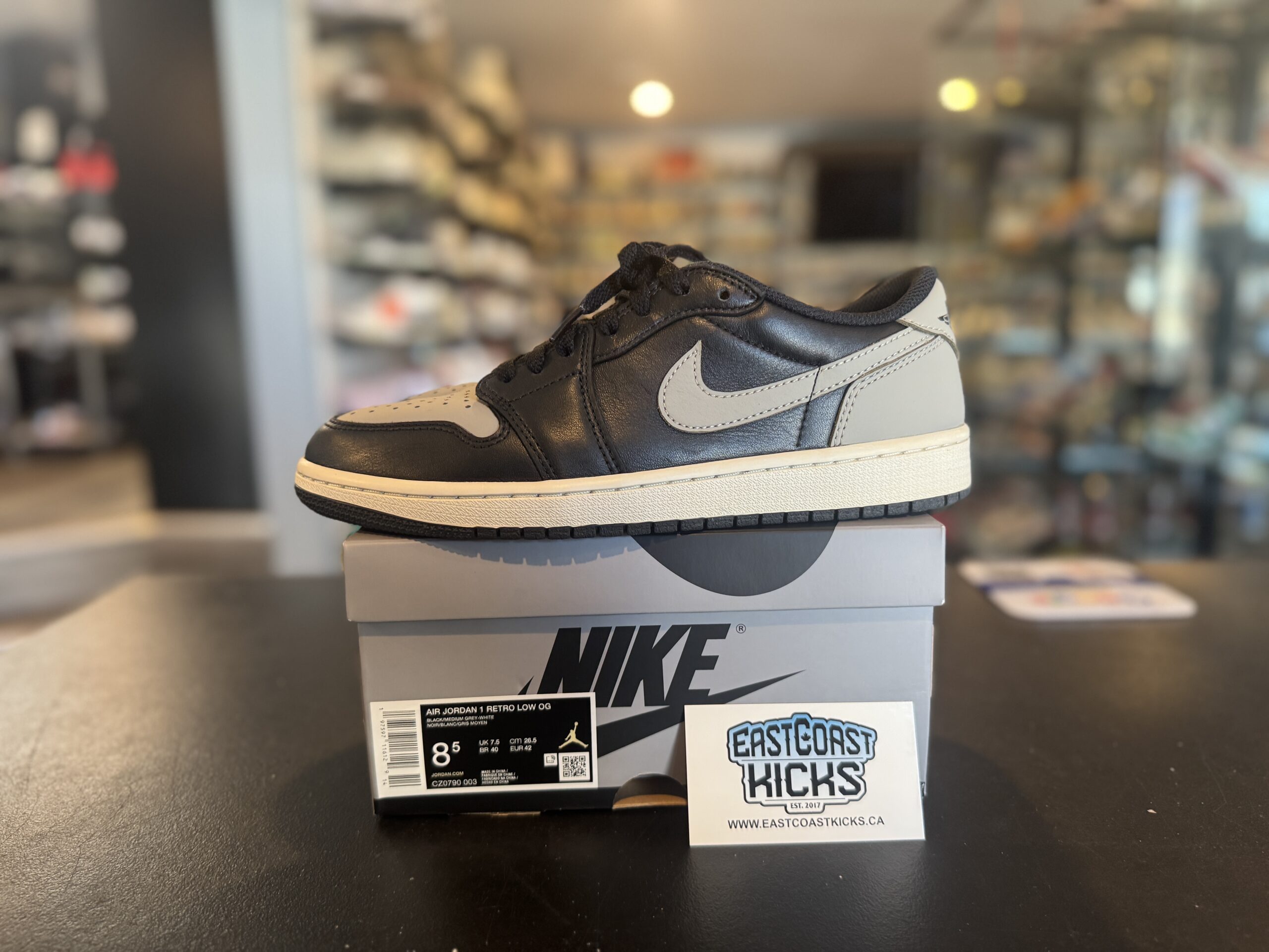 Preowned Jordan 1 Retro Low OG Shadow Size 8.5