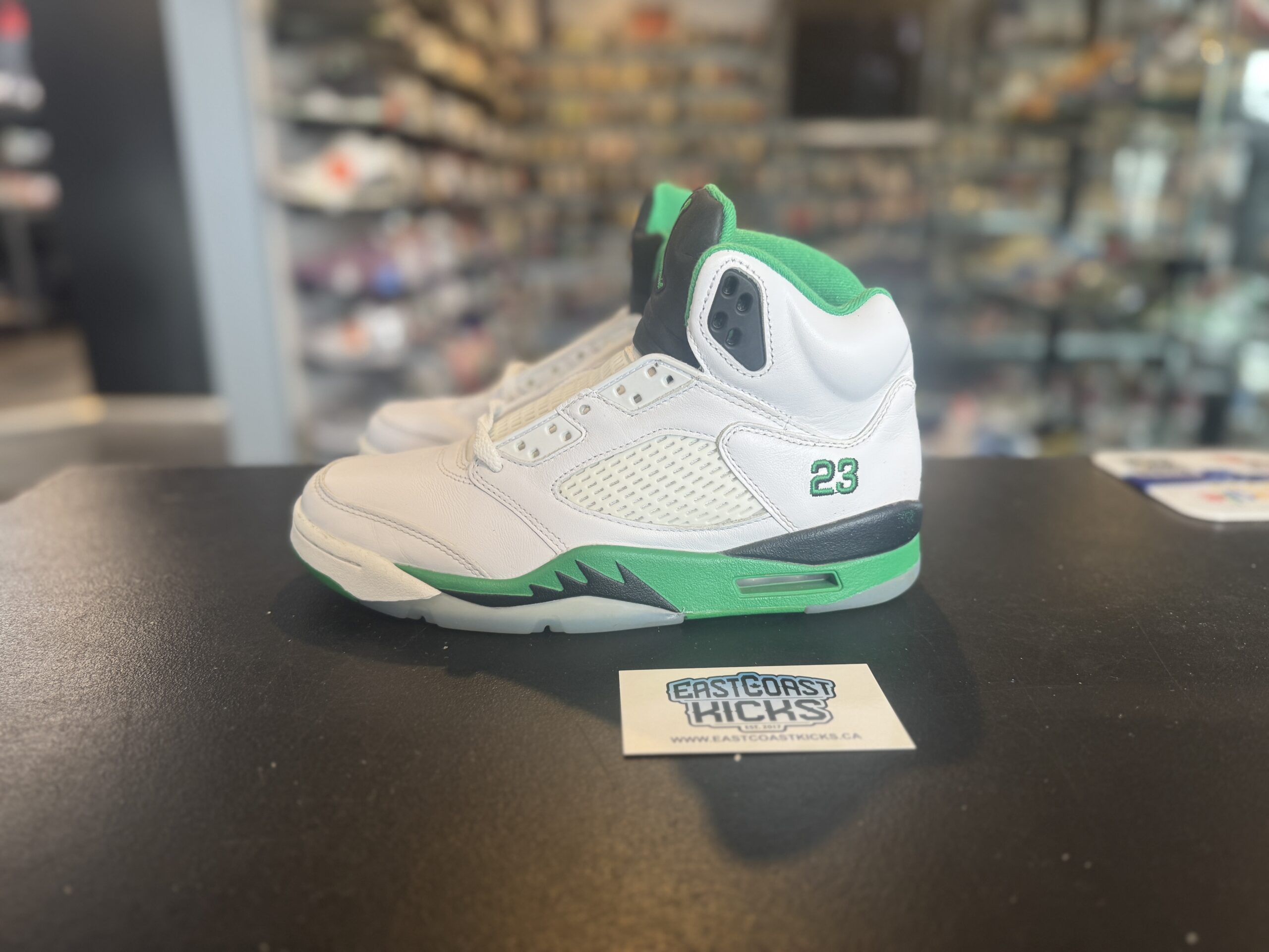 Preowned Jordan 5 Retro Lucky Green Size 8w/6.5Y