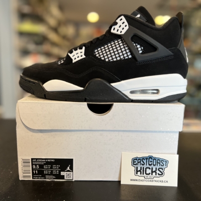 Jordan 4 Retro White Thunder Size 9.5