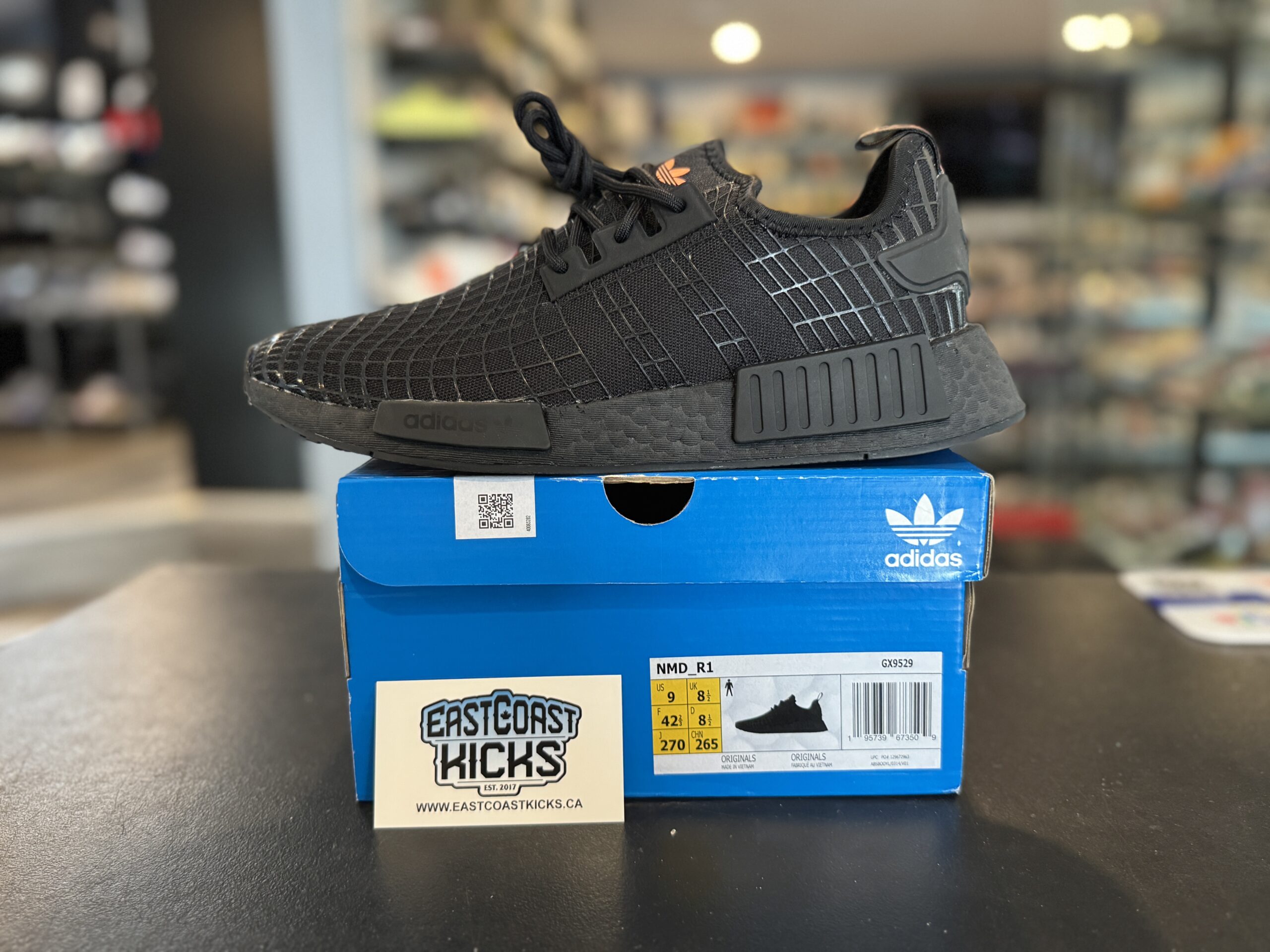 Adidas NMD R1 Black Size 9