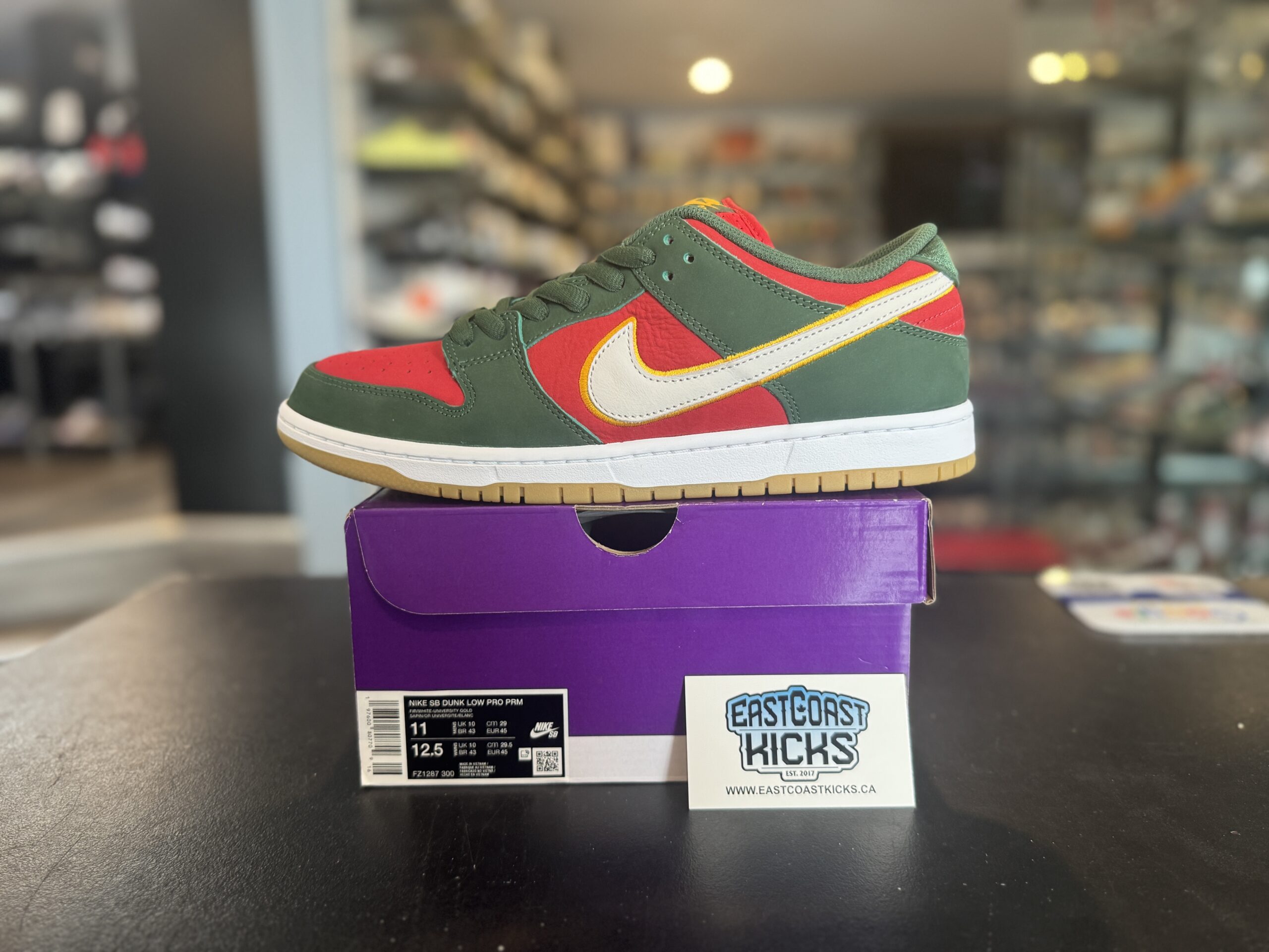 Nike SB Dunk Low Pro PRM Seattle Supersonics Size 11