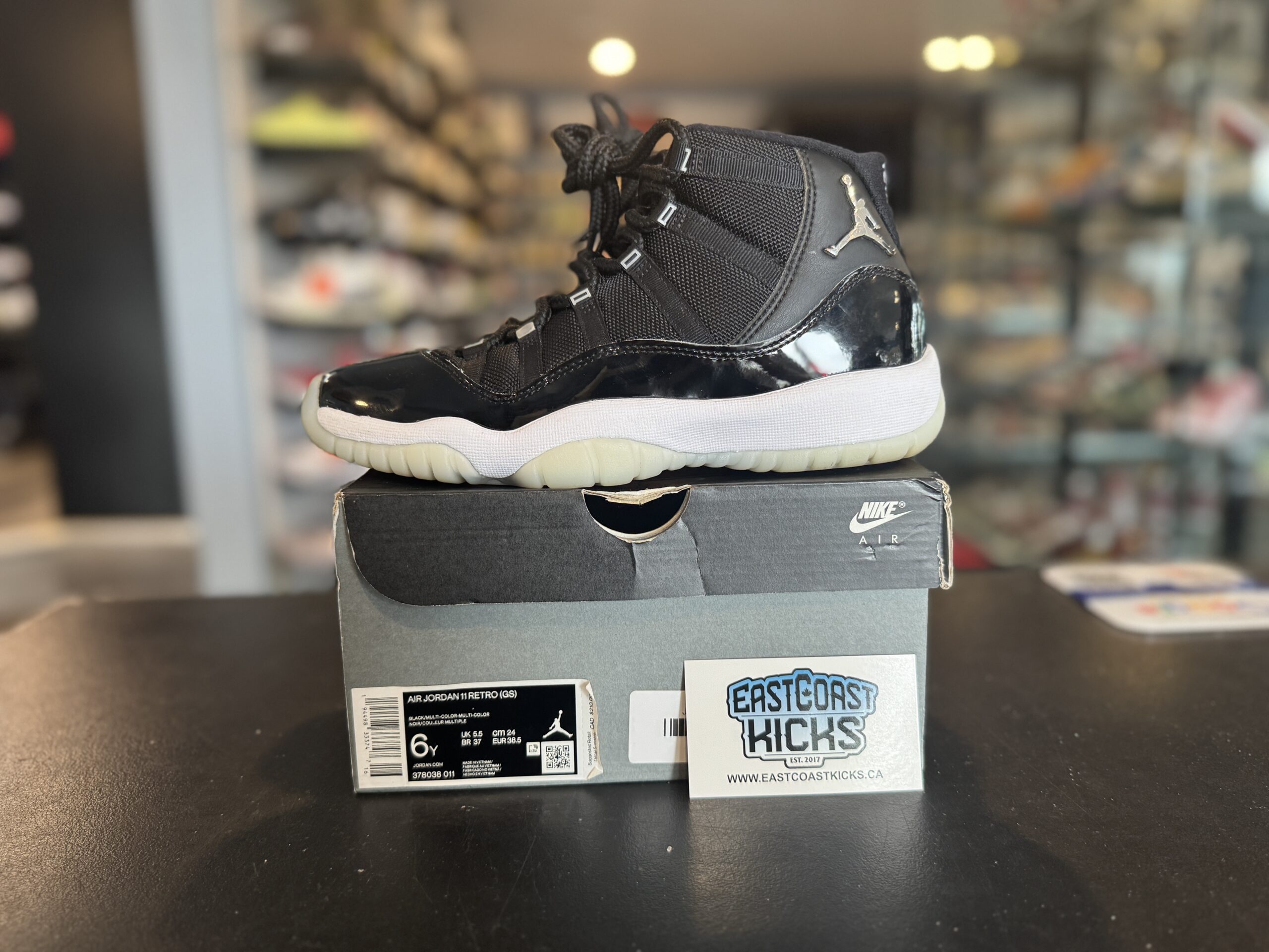 Preowned Jordan 11 Retro Jubilee Size 6Y