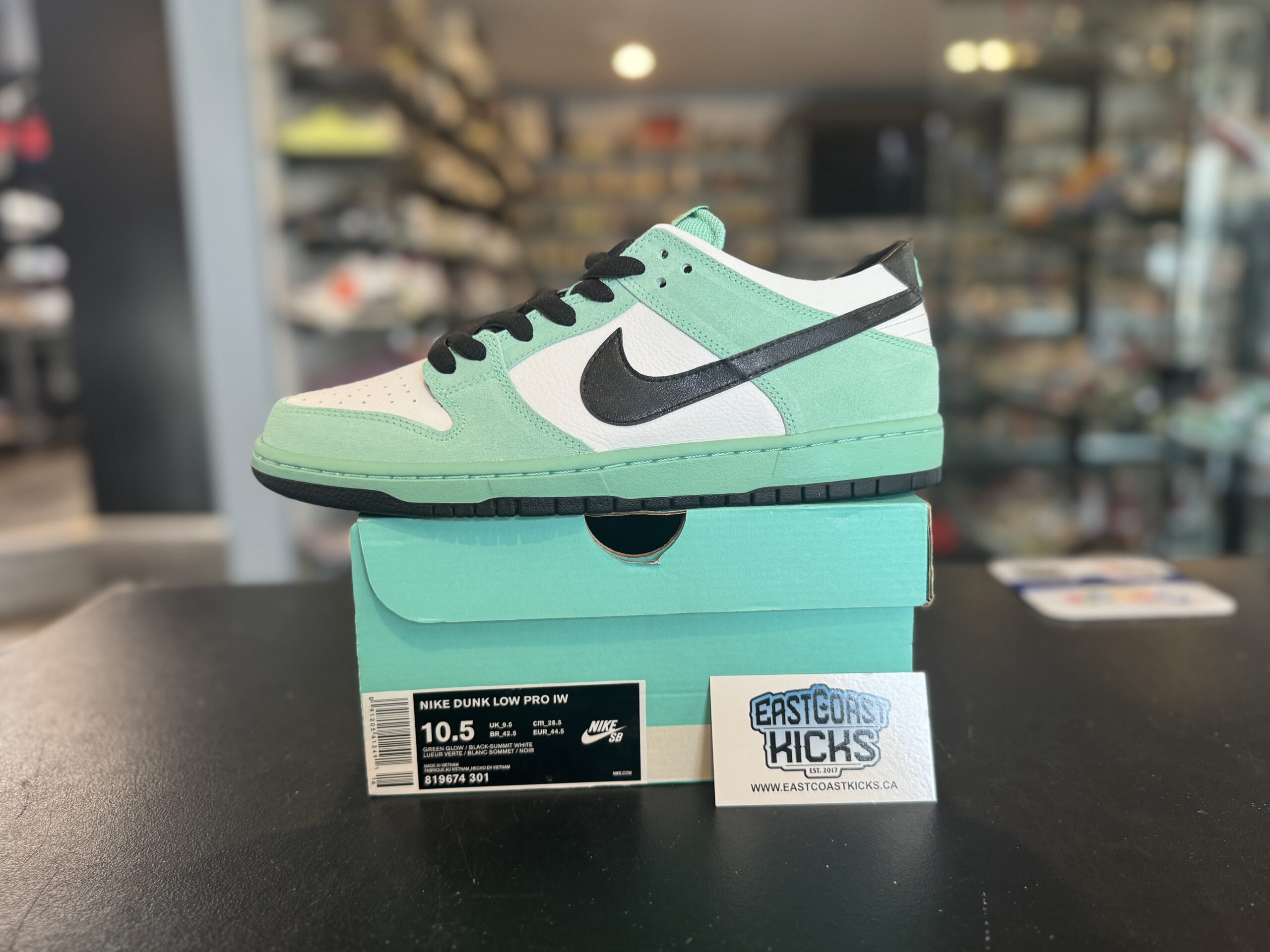 Nike SB Dunk Low Sea Crystal Size 10.5