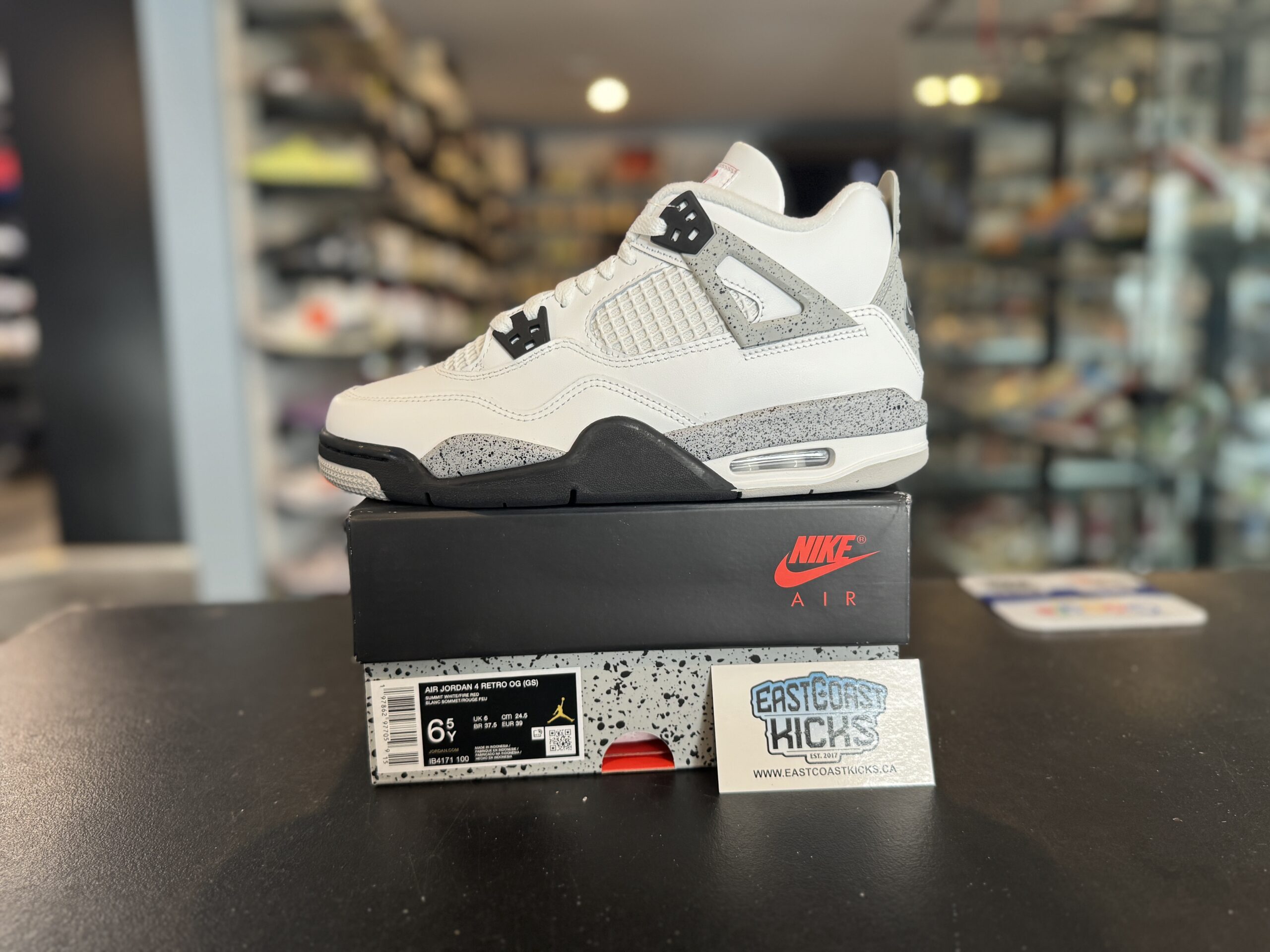 Jordan 4 Retro White Cement Size 6.5Y