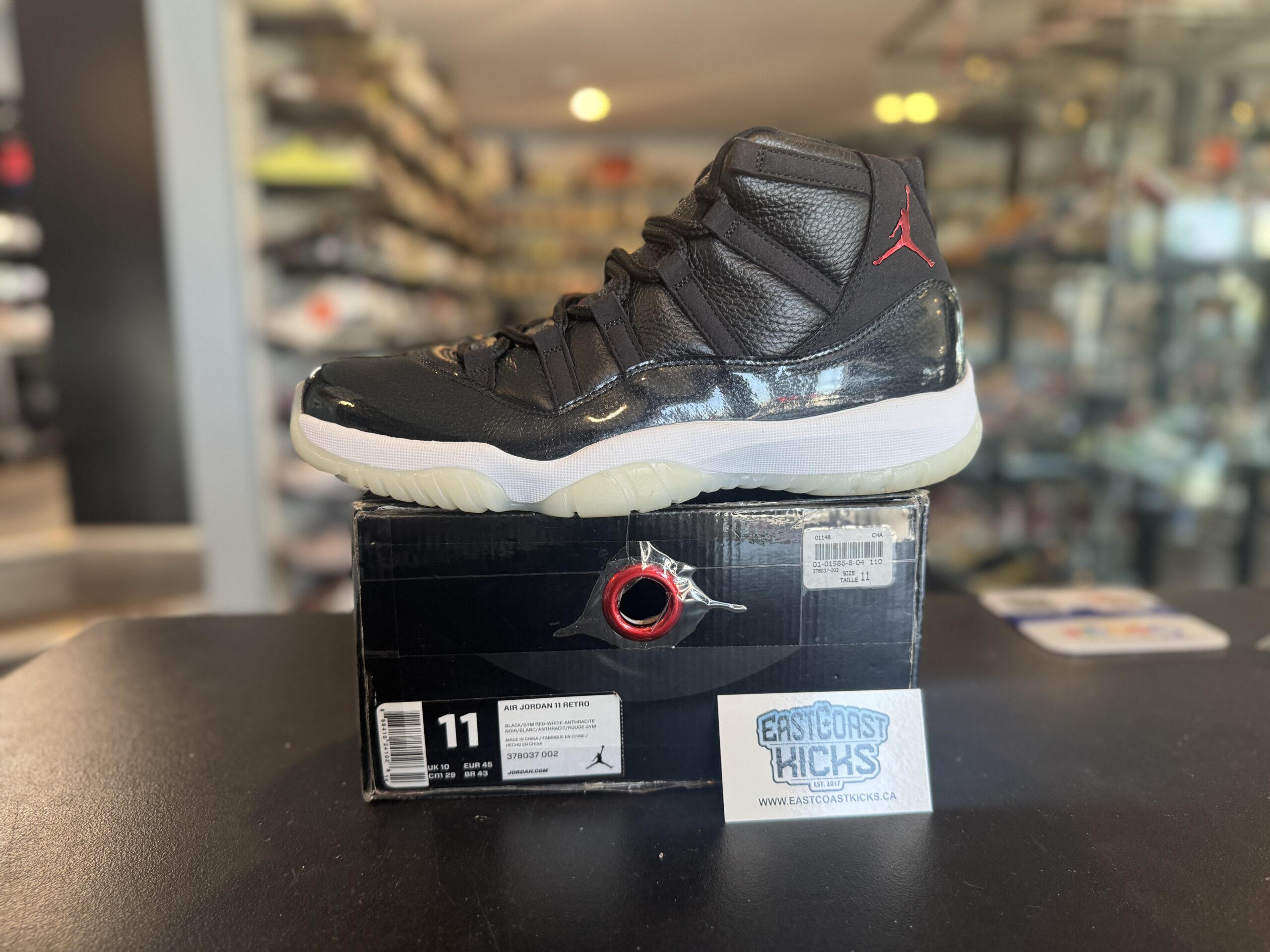 Preowned Jordan 11 Retro 72-10 Size 11