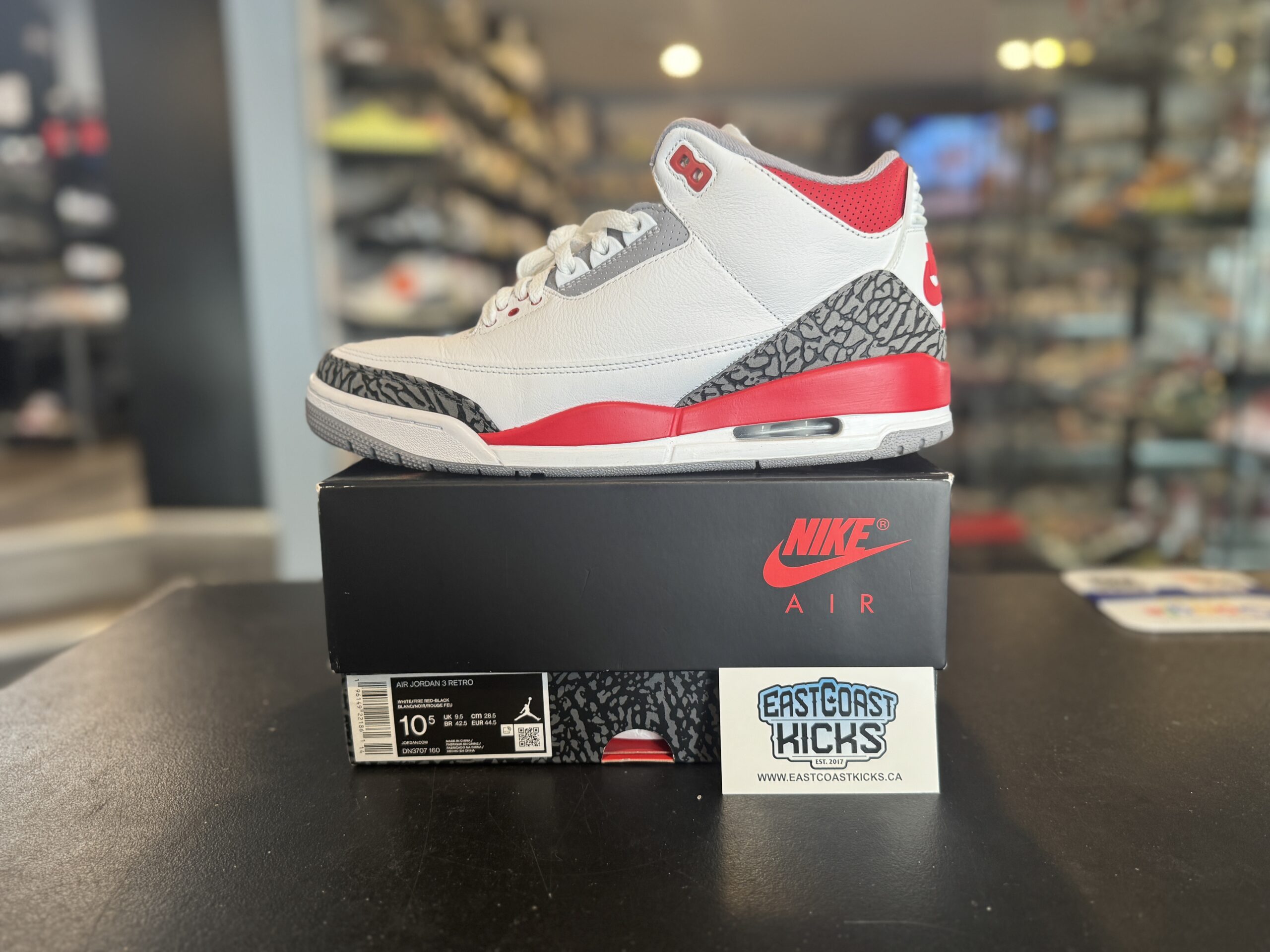 Preowned Jordan 3 Retro Fire Red Size 10.5