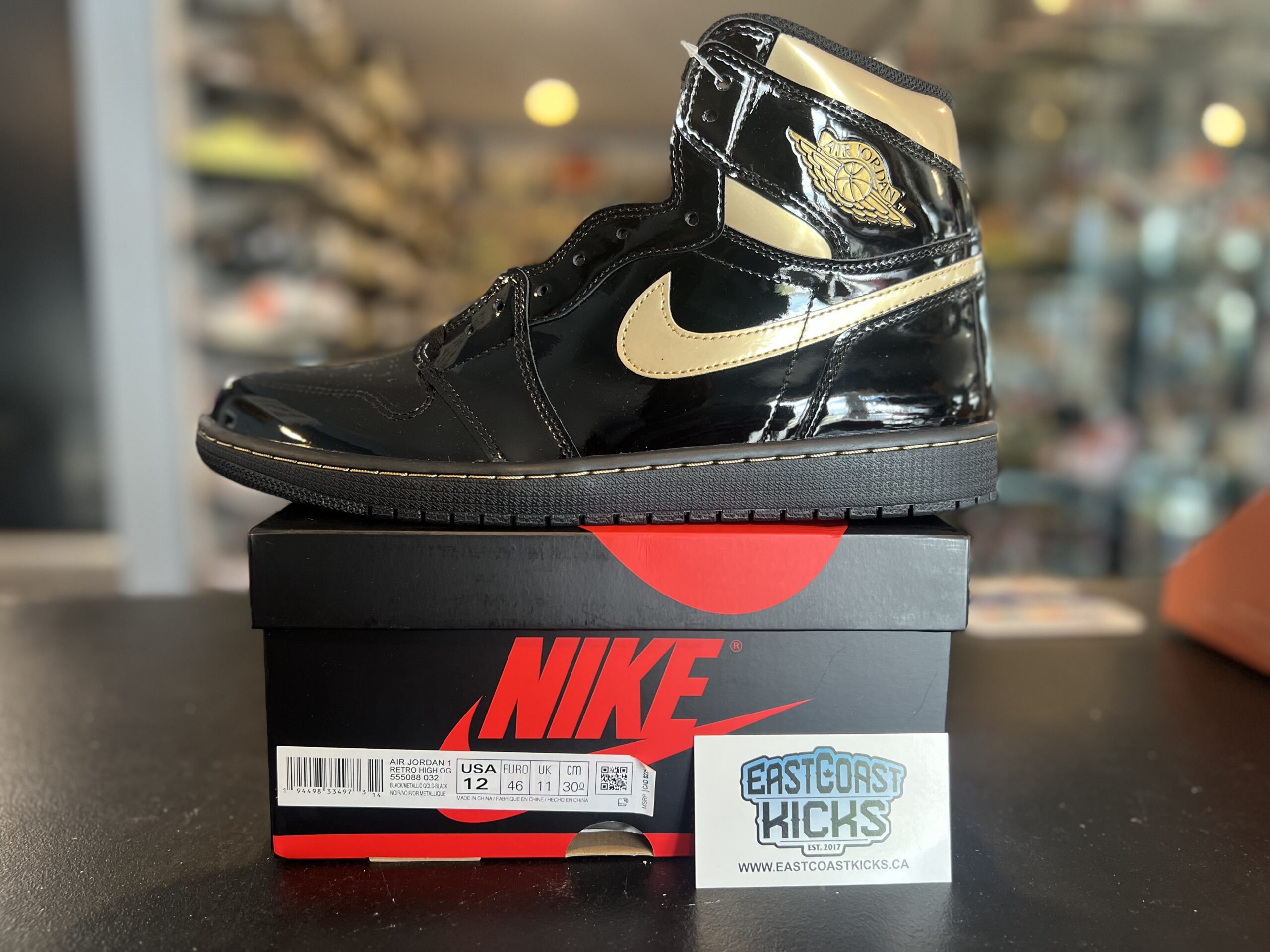Jordan 1 Retro High Black Metallic Gold Size 12