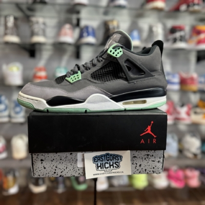 Preowned Jordan 4 Retro Green Glow Size 13