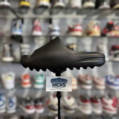 YZY YS-01 Slide Black Size 12