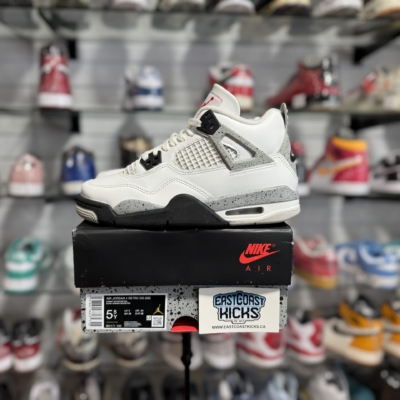 Preowned Jordan 4 Retro White Cement (2025) Size 5.5Y