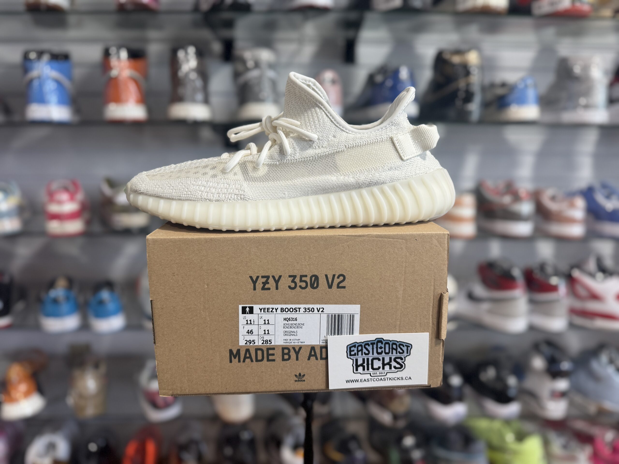 Adidas Yeezy Boost 350 V2 Bone Size 11.5