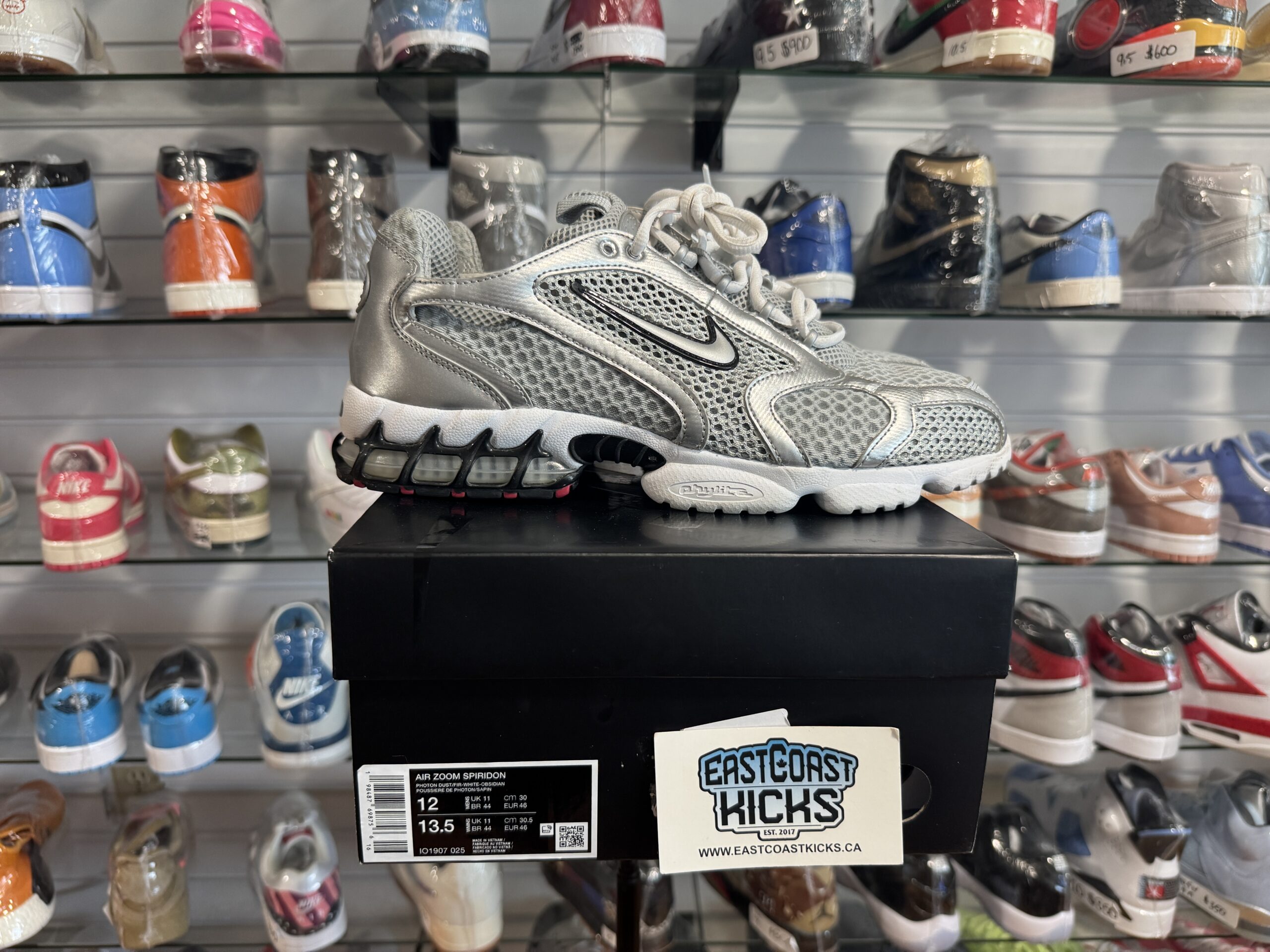 Preowned Nike Air Zoom Spiridon Cage Metallic Silver Size 12 - Image 4