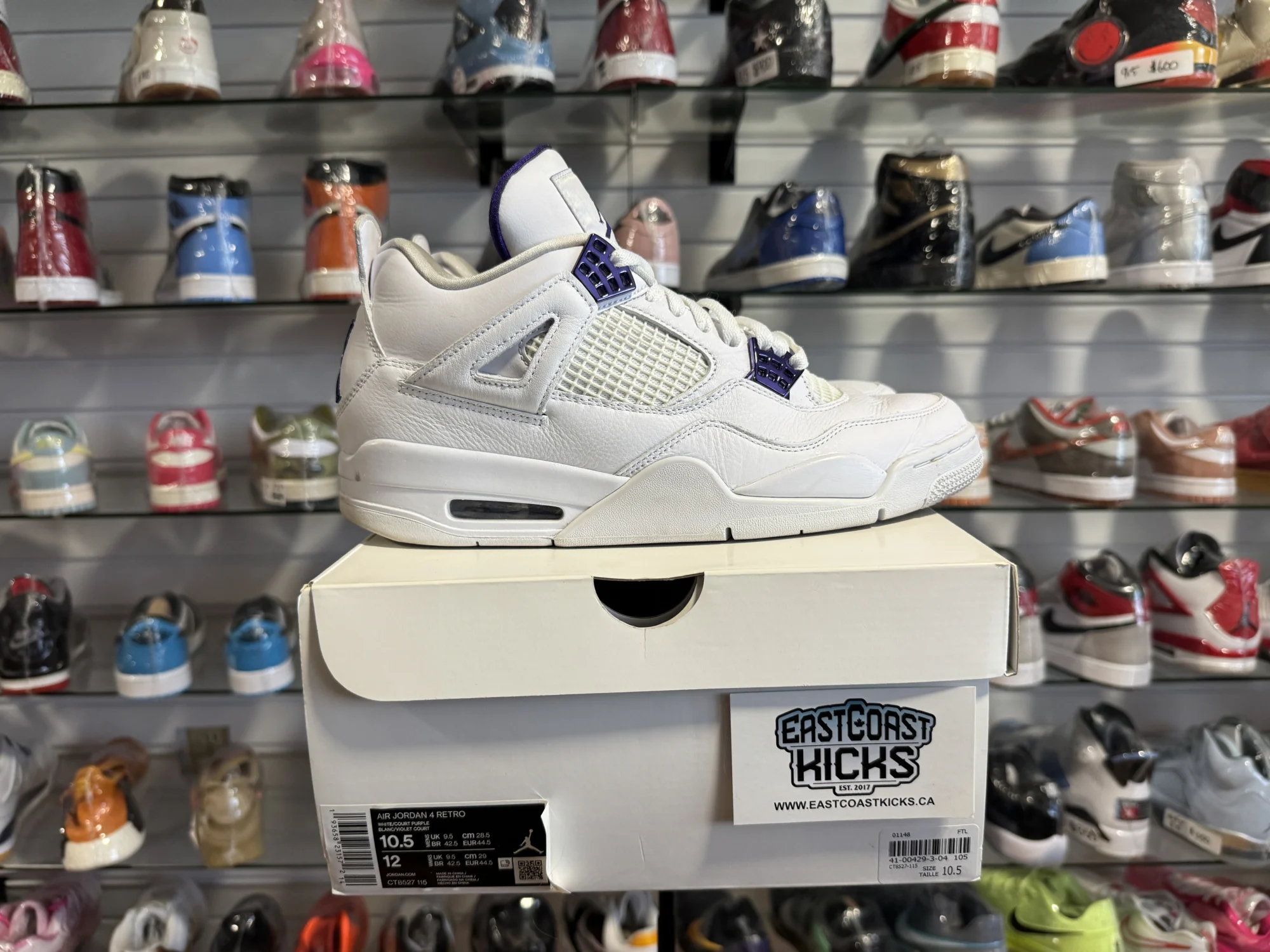 Preowned Jordan 4 Metallic Purple Size 10.5 - Image 3