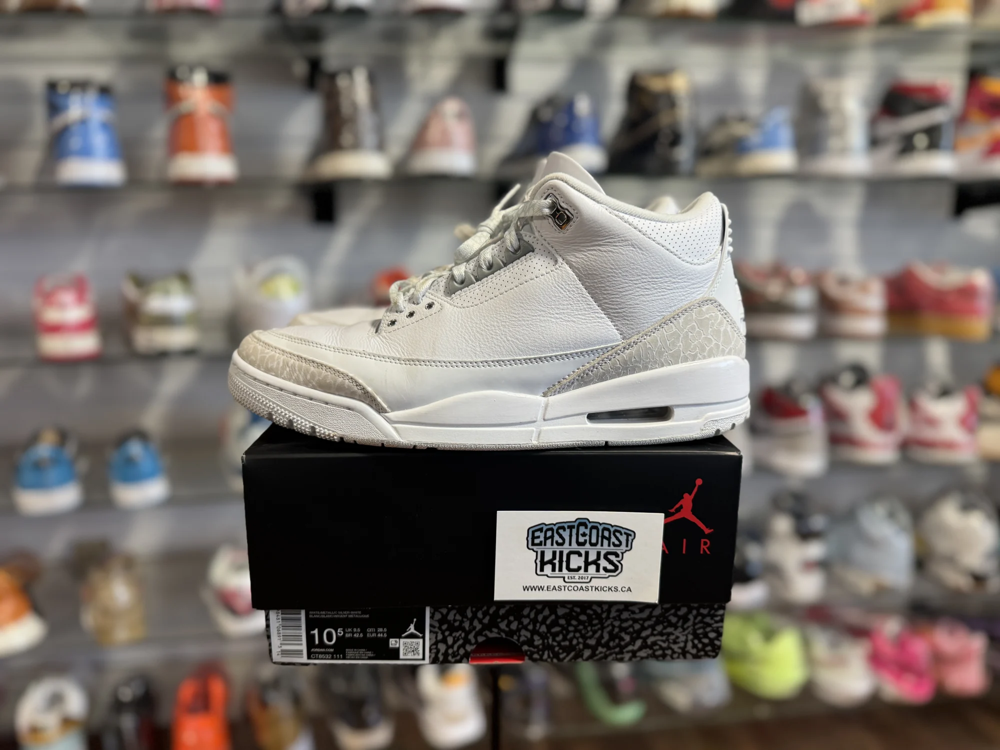 Preowned Jordan 3 Retro Pure Money Size 10.5